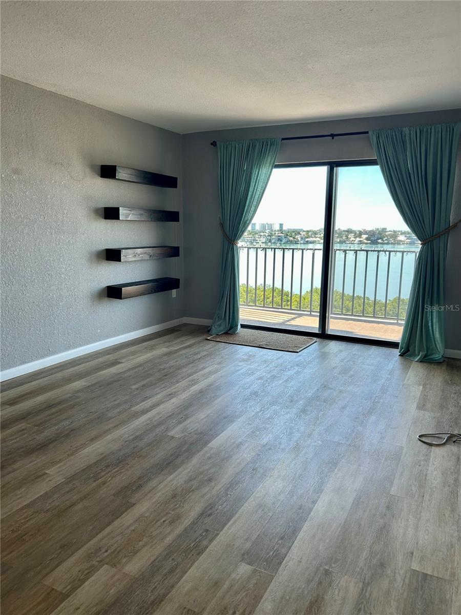 7050 SUNSET DR S #716, SOUTH PASADENA, FL, 33707