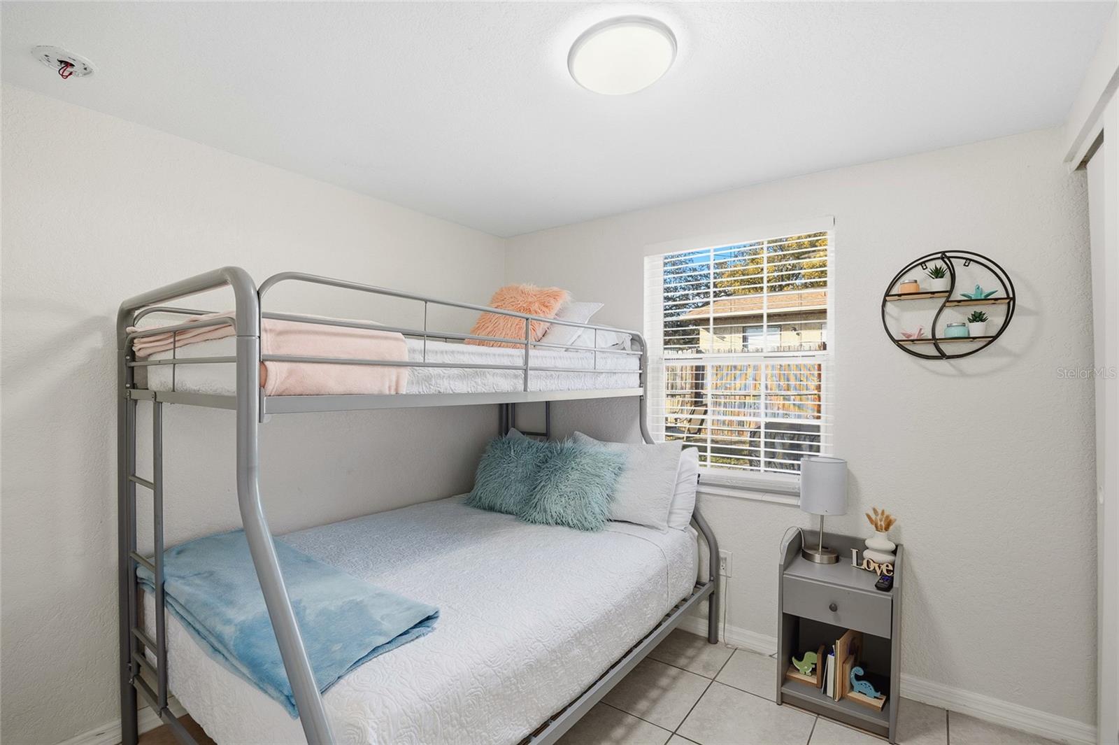 10001 N ANNETTE AVE, TAMPA, FL, 33612