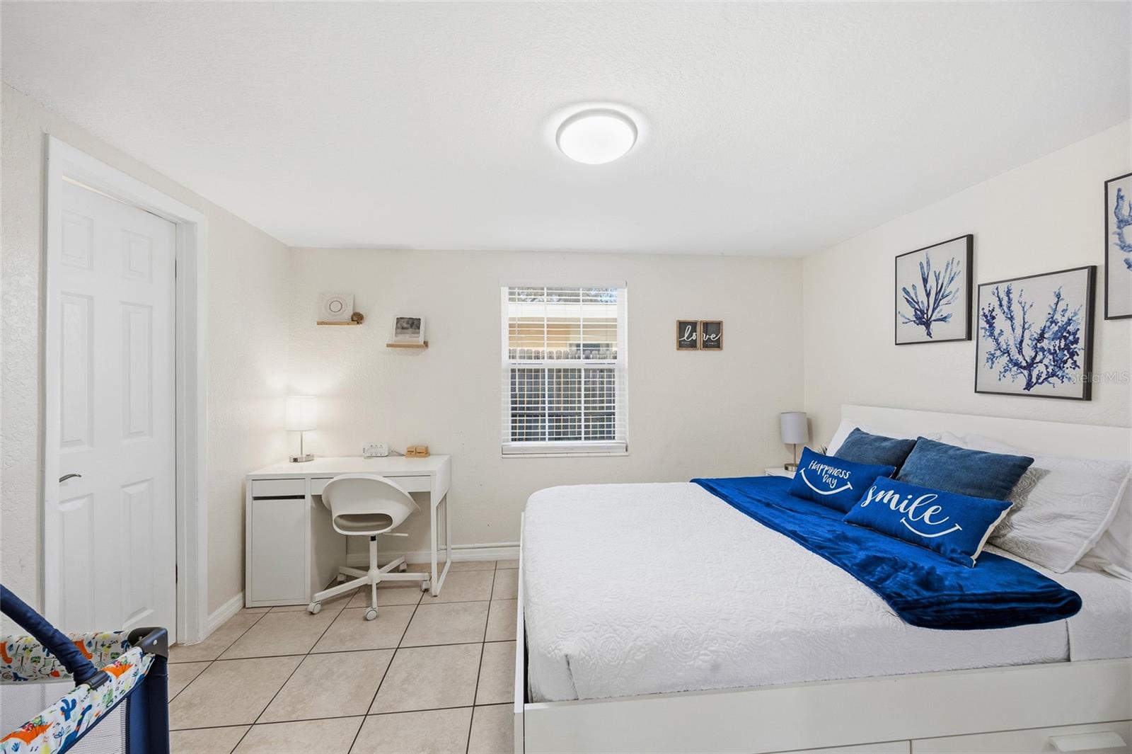 10001 N ANNETTE AVE, TAMPA, FL, 33612