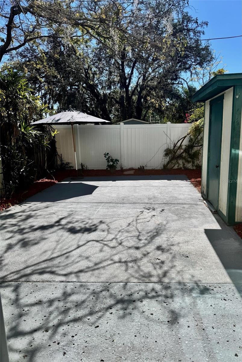 5266 TENNIS COURT CIR, TAMPA, FL, 33617