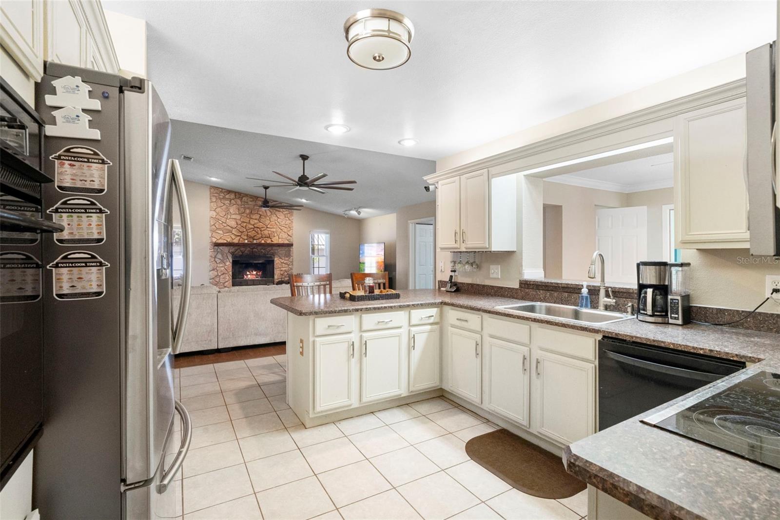 3080 RAGIS RD, EDGEWATER, FL, 32132