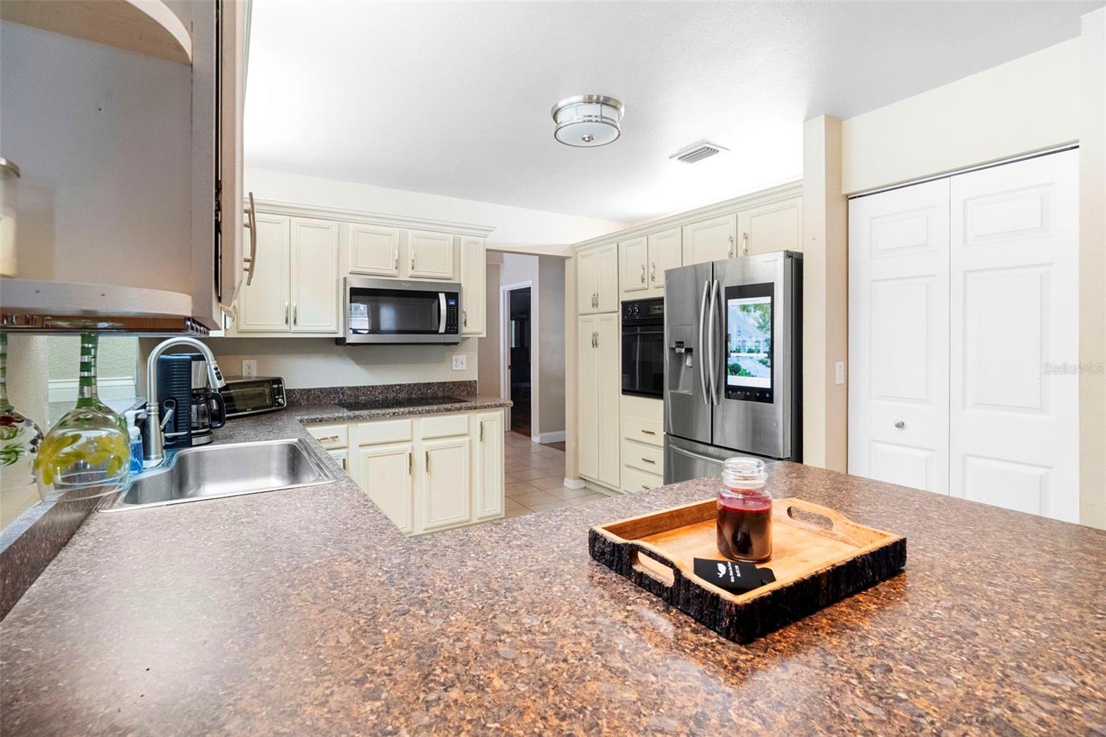 3080 RAGIS RD, EDGEWATER, FL, 32132