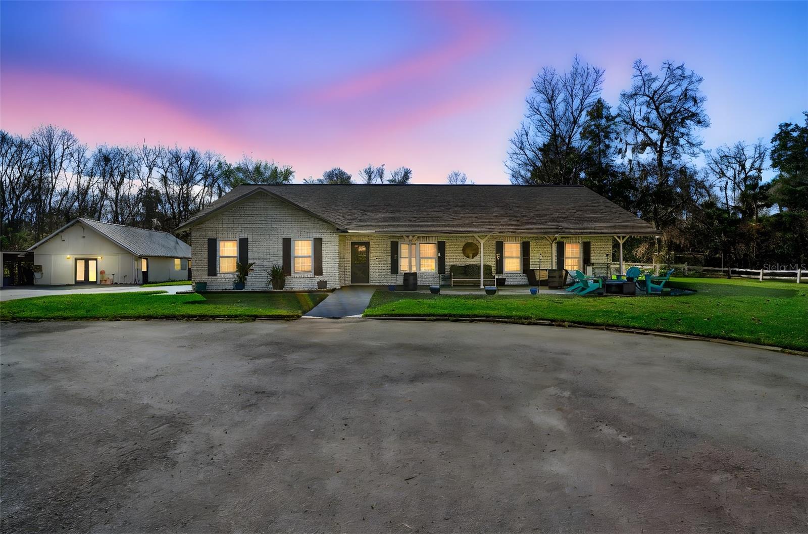 3080 RAGIS RD, EDGEWATER, FL, 32132