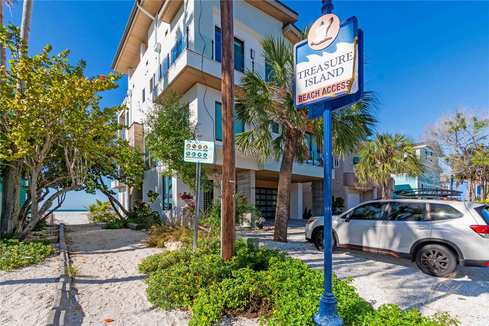35 79TH TER, TREASURE ISLAND, FL, 33706