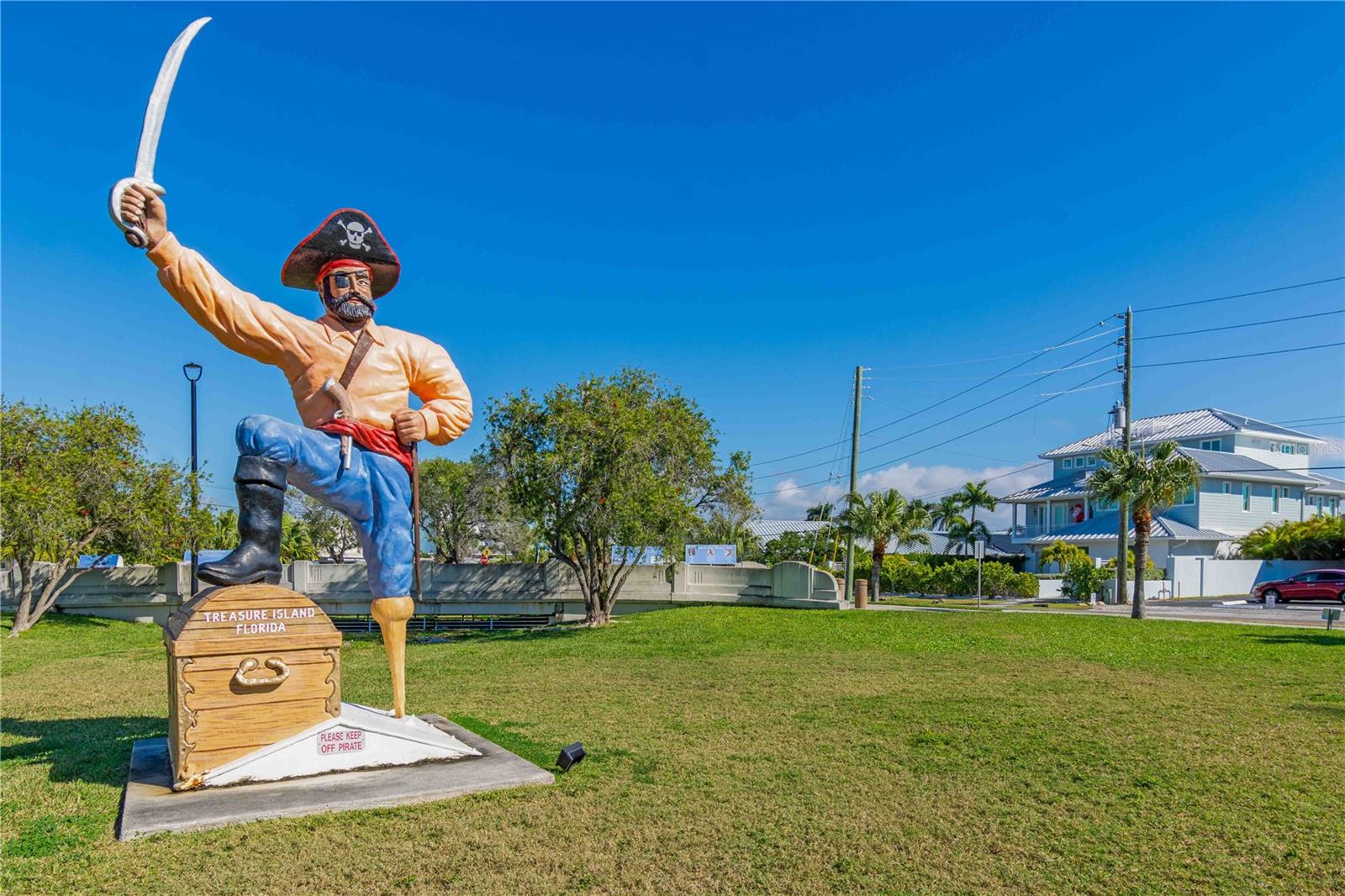 35 79TH TER, TREASURE ISLAND, FL, 33706