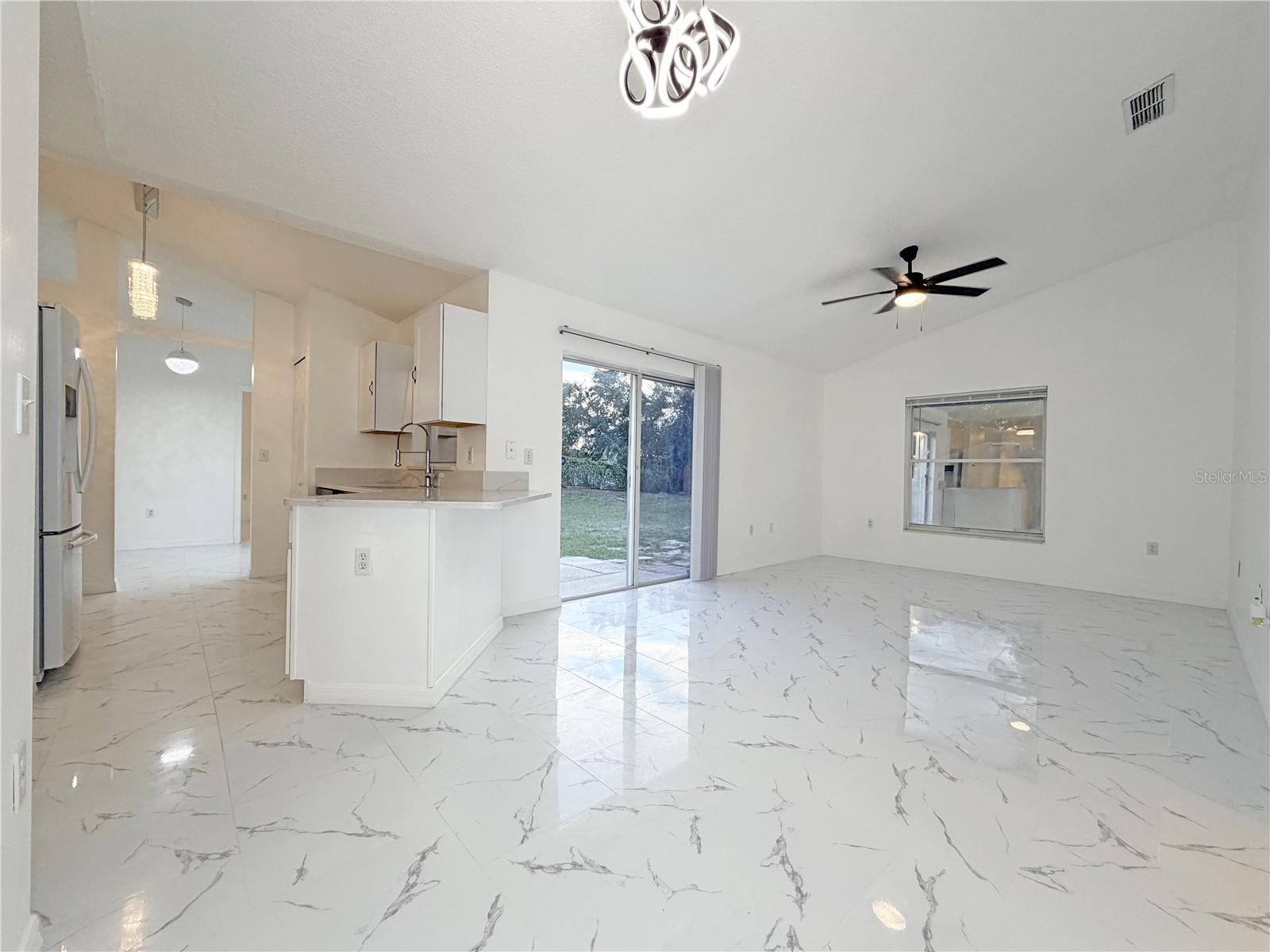 1820 HALLCREST DR, DELTONA, FL, 32725