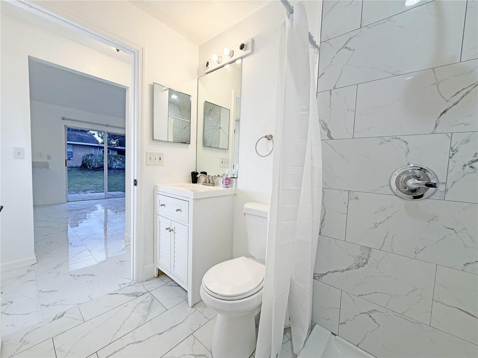 1820 HALLCREST DR, DELTONA, FL, 32725