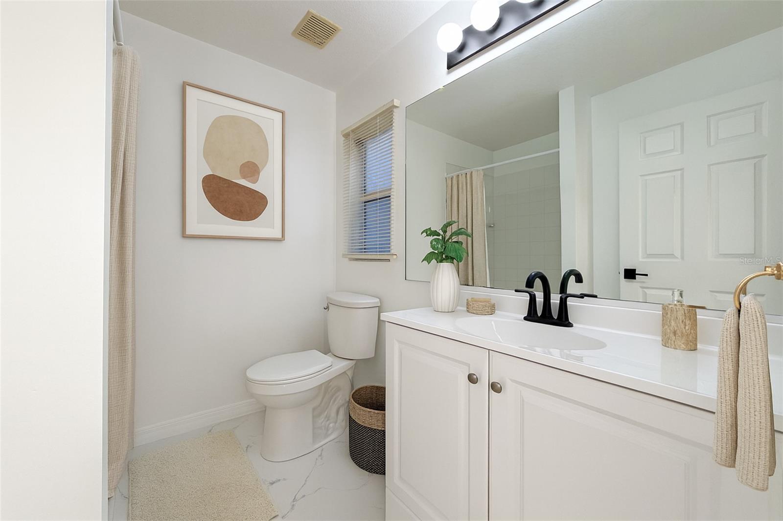 1820 HALLCREST DR, DELTONA, FL, 32725