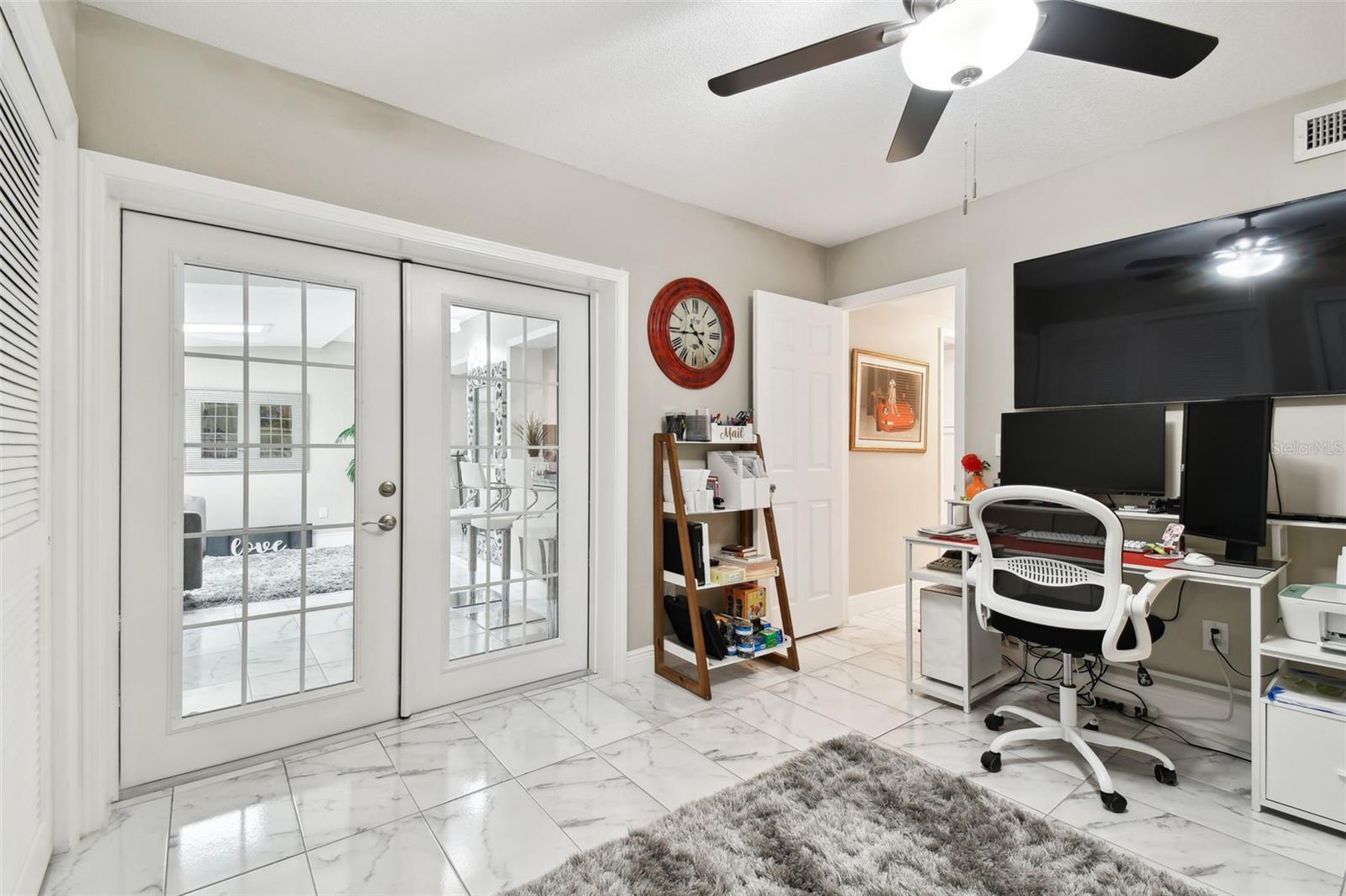 14135 CYPRESS CIR, TAMPA, FL, 33618