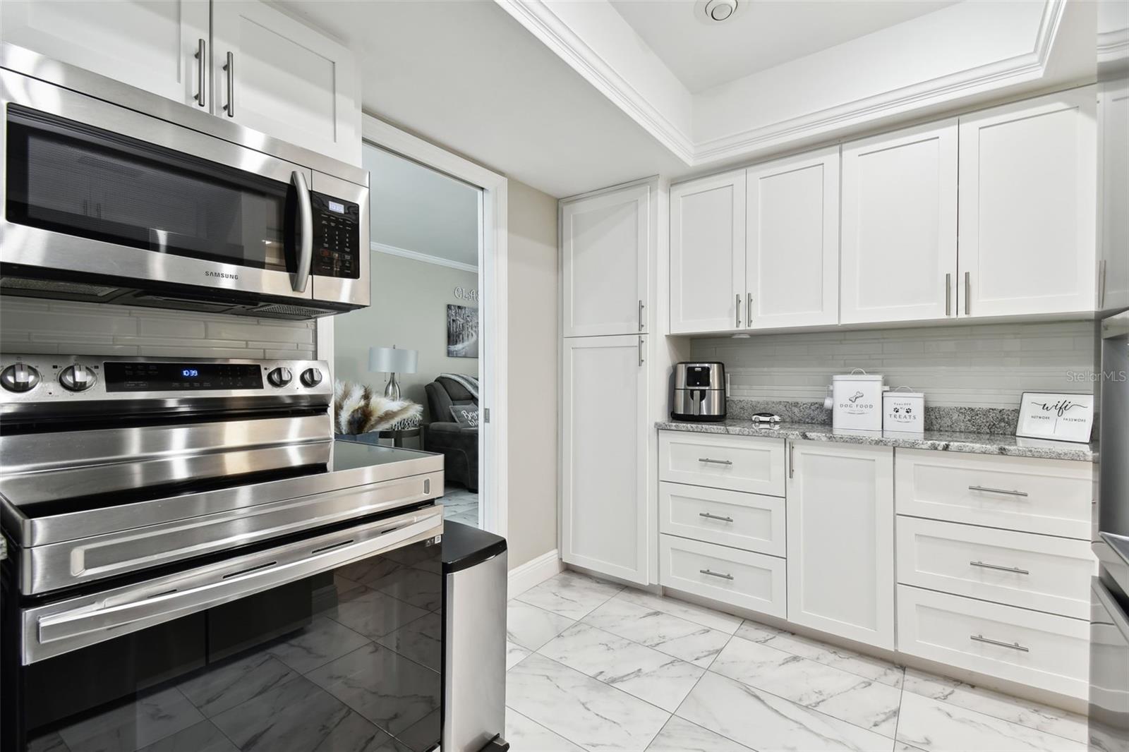 14135 CYPRESS CIR, TAMPA, FL, 33618