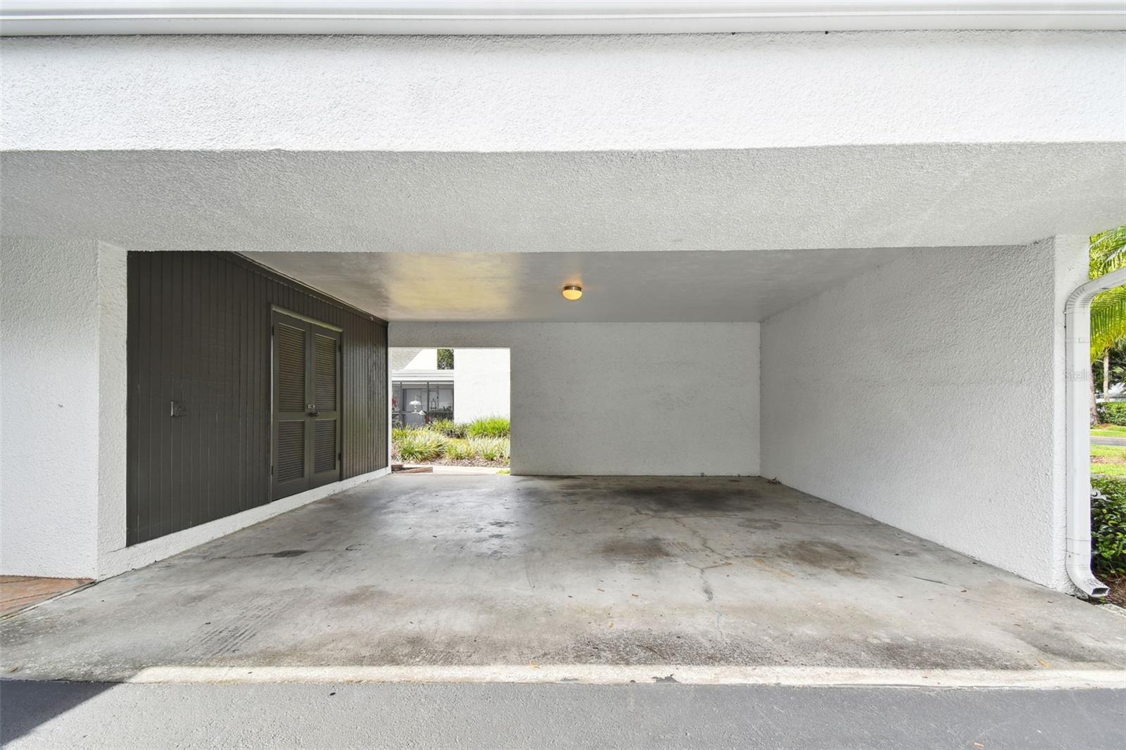 14135 CYPRESS CIR, TAMPA, FL, 33618