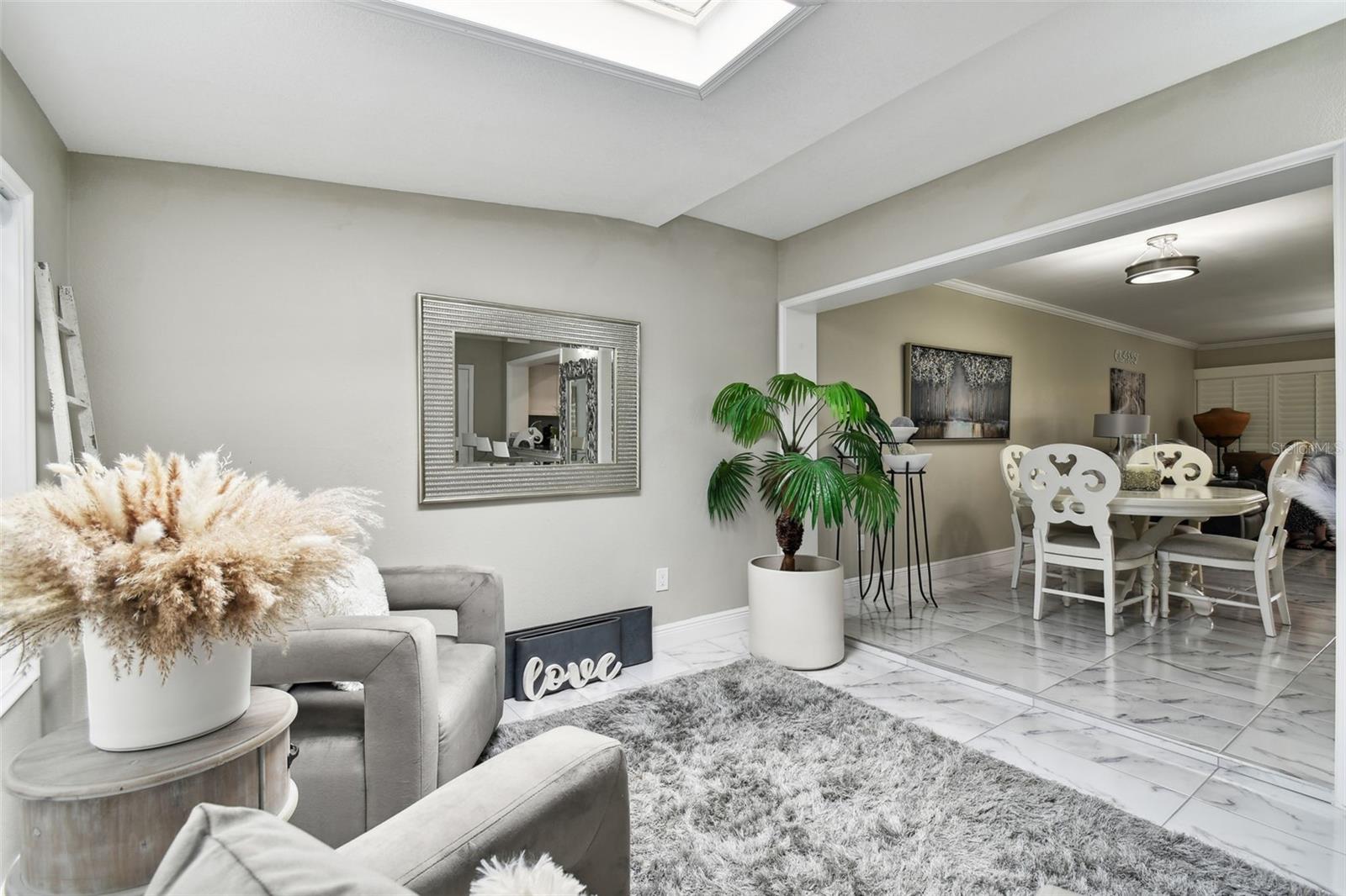 14135 CYPRESS CIR, TAMPA, FL, 33618