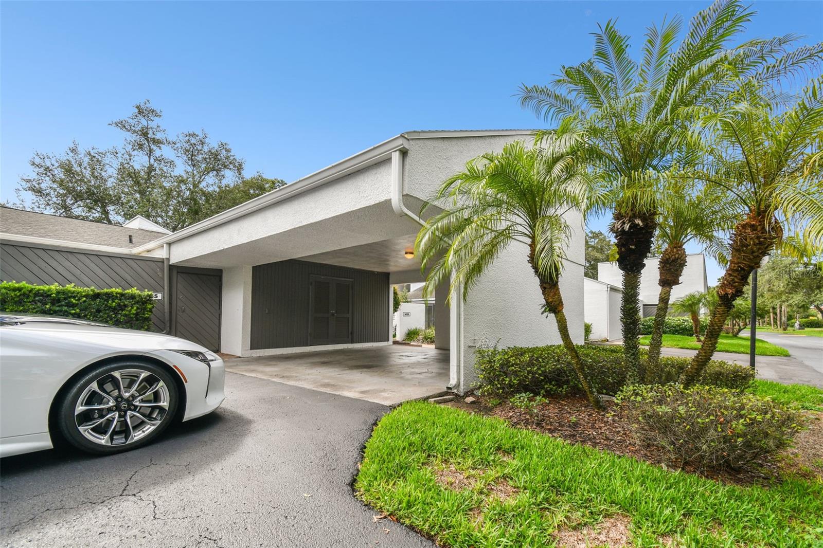 14135 CYPRESS CIR, TAMPA, FL, 33618