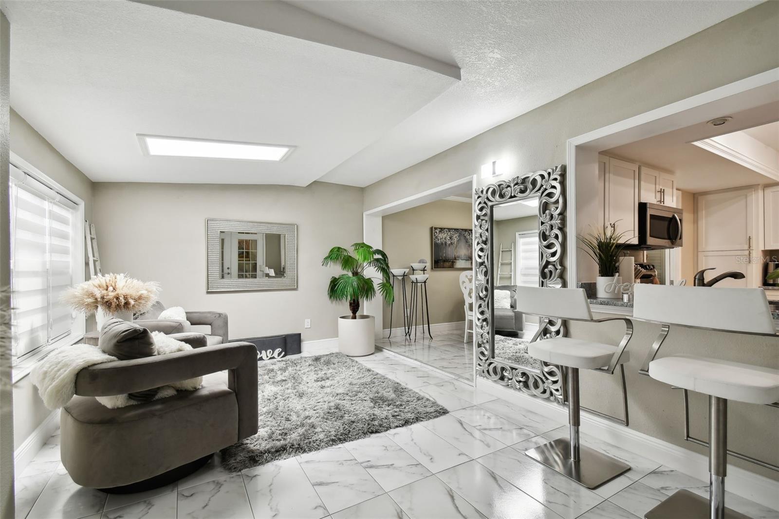 14135 CYPRESS CIR, TAMPA, FL, 33618