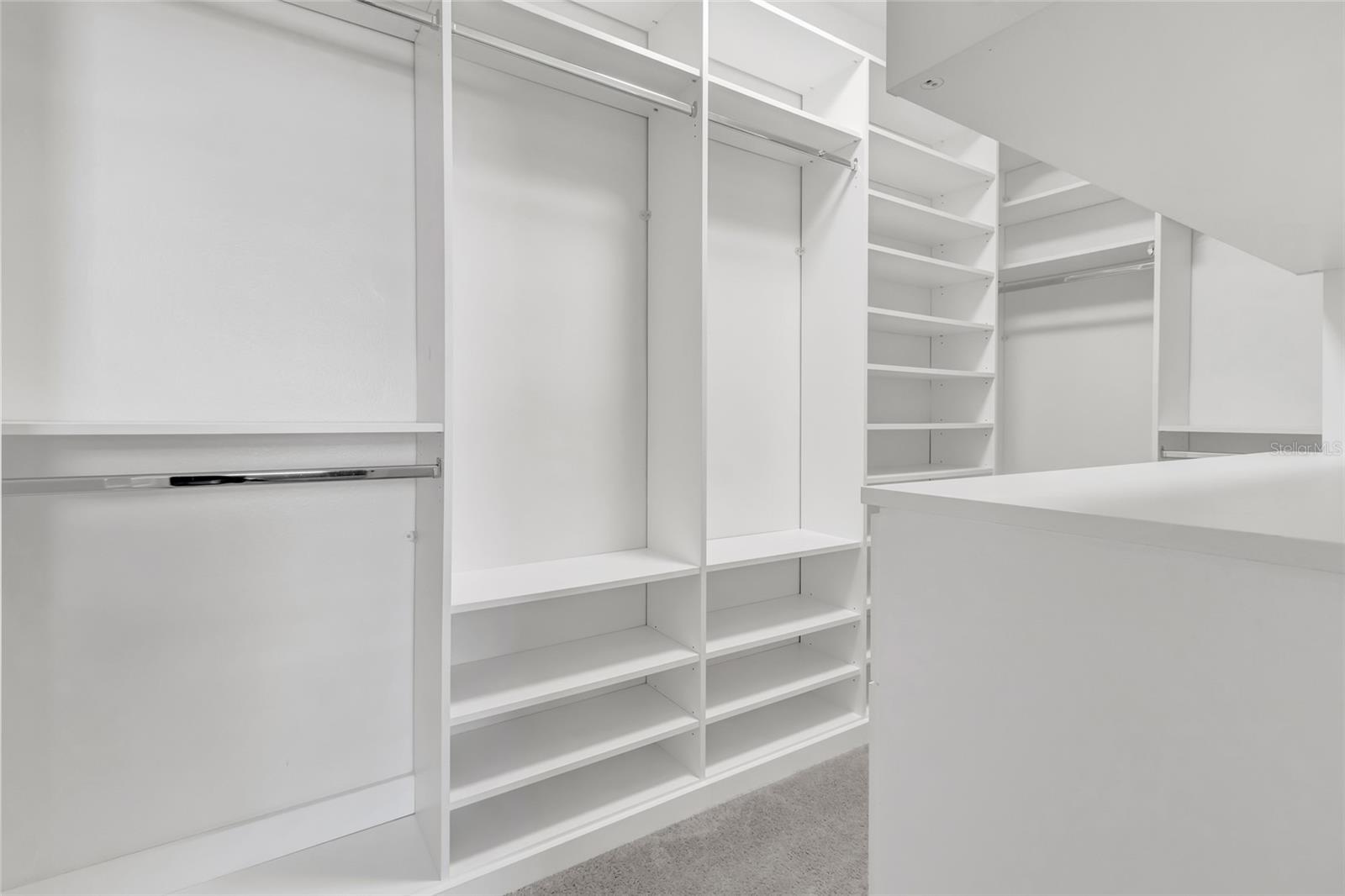 549 CHAMPION RIDGE DR, DAYTONA BEACH, FL, 32124