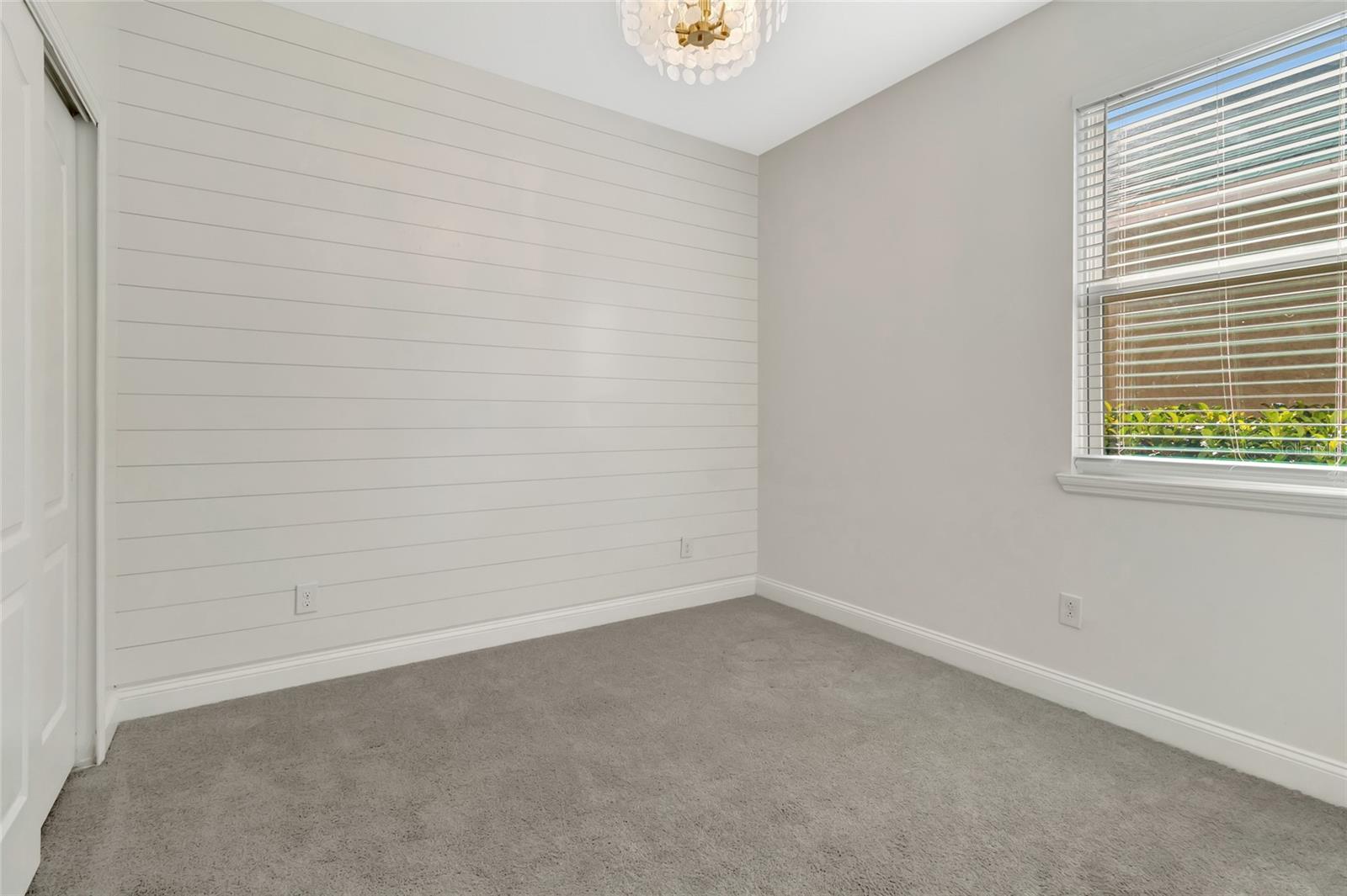 549 CHAMPION RIDGE DR, DAYTONA BEACH, FL, 32124