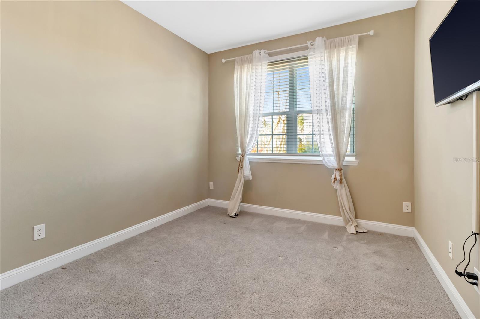 549 CHAMPION RIDGE DR, DAYTONA BEACH, FL, 32124