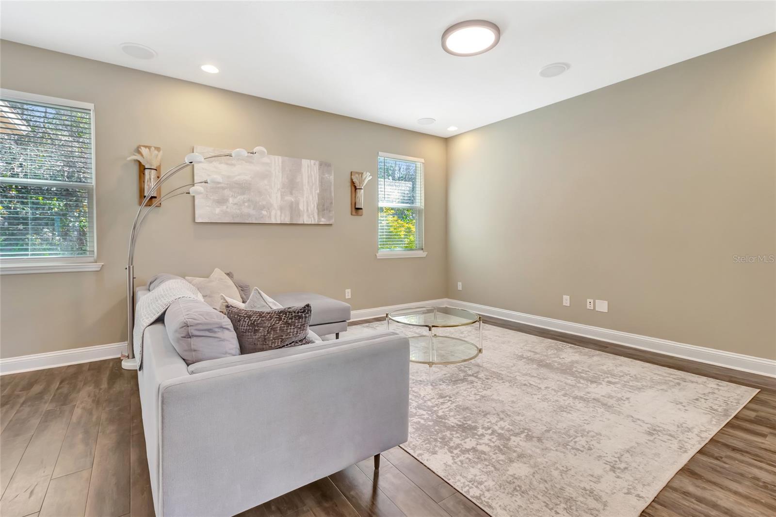 549 CHAMPION RIDGE DR, DAYTONA BEACH, FL, 32124