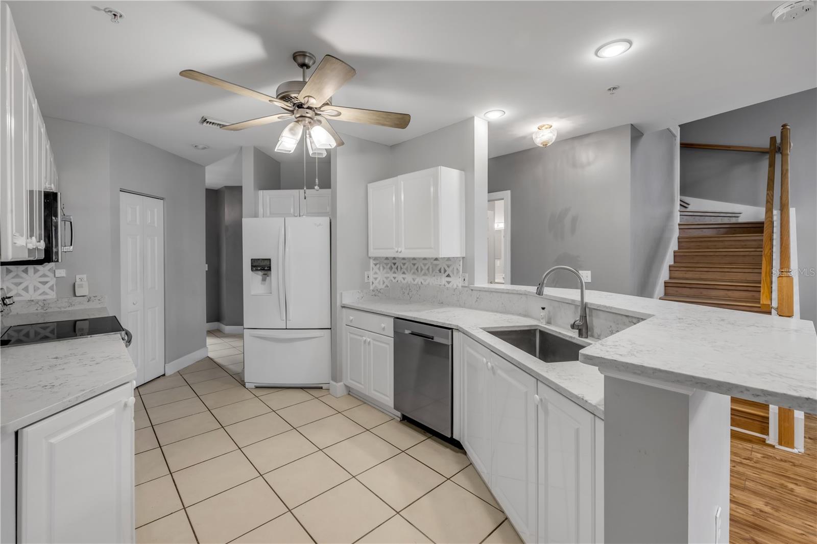 415 BOUCHELLE DR, NEW SMYRNA BEACH, FL, 32169