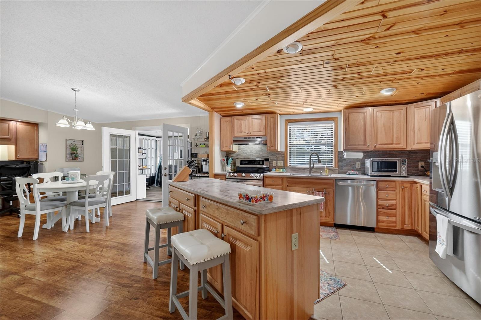 3567 MANATEE RD, TAVARES, FL, 32778