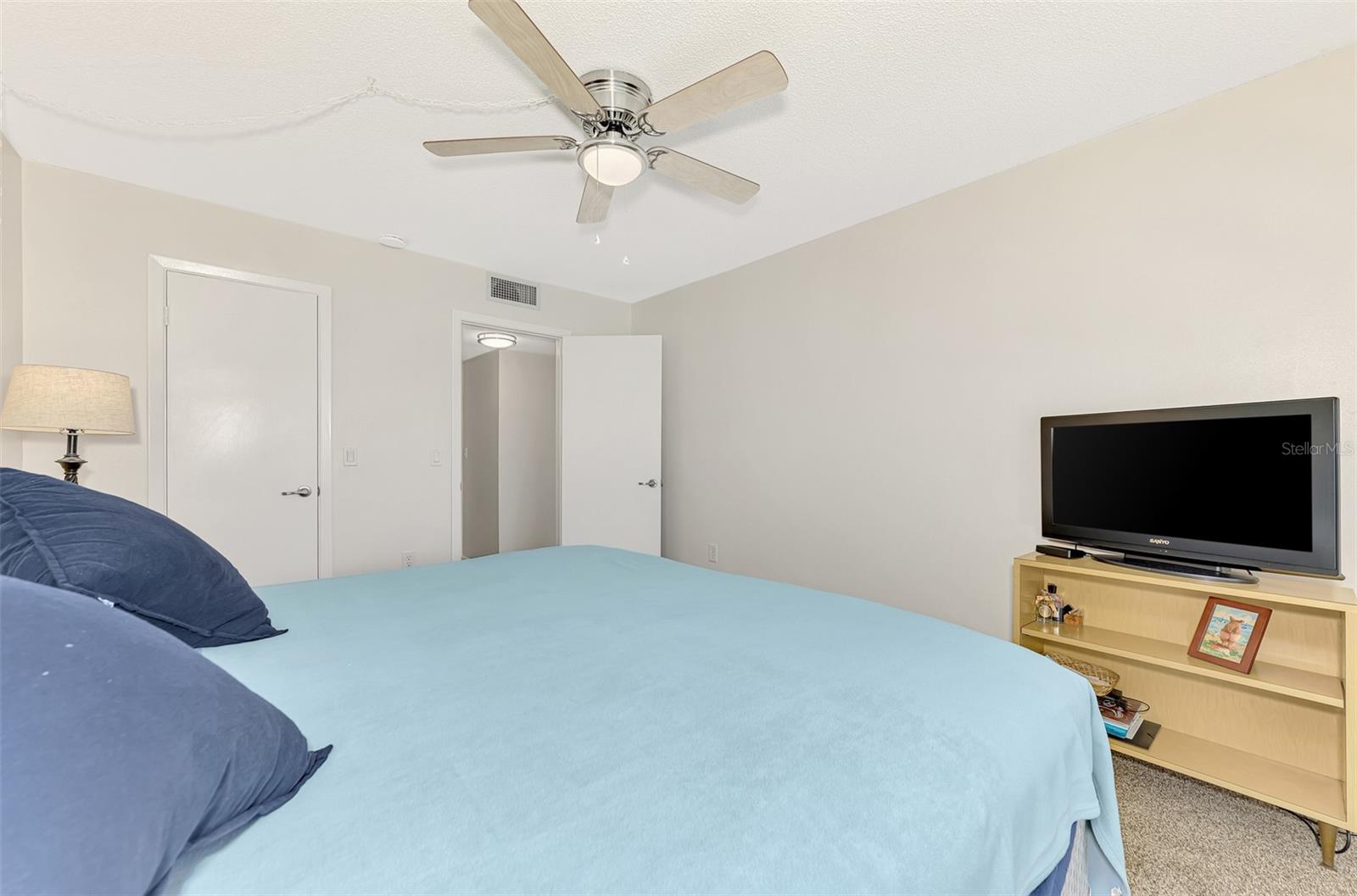 102 CAPRI ISLES BLVD #206, VENICE, FL, 34292