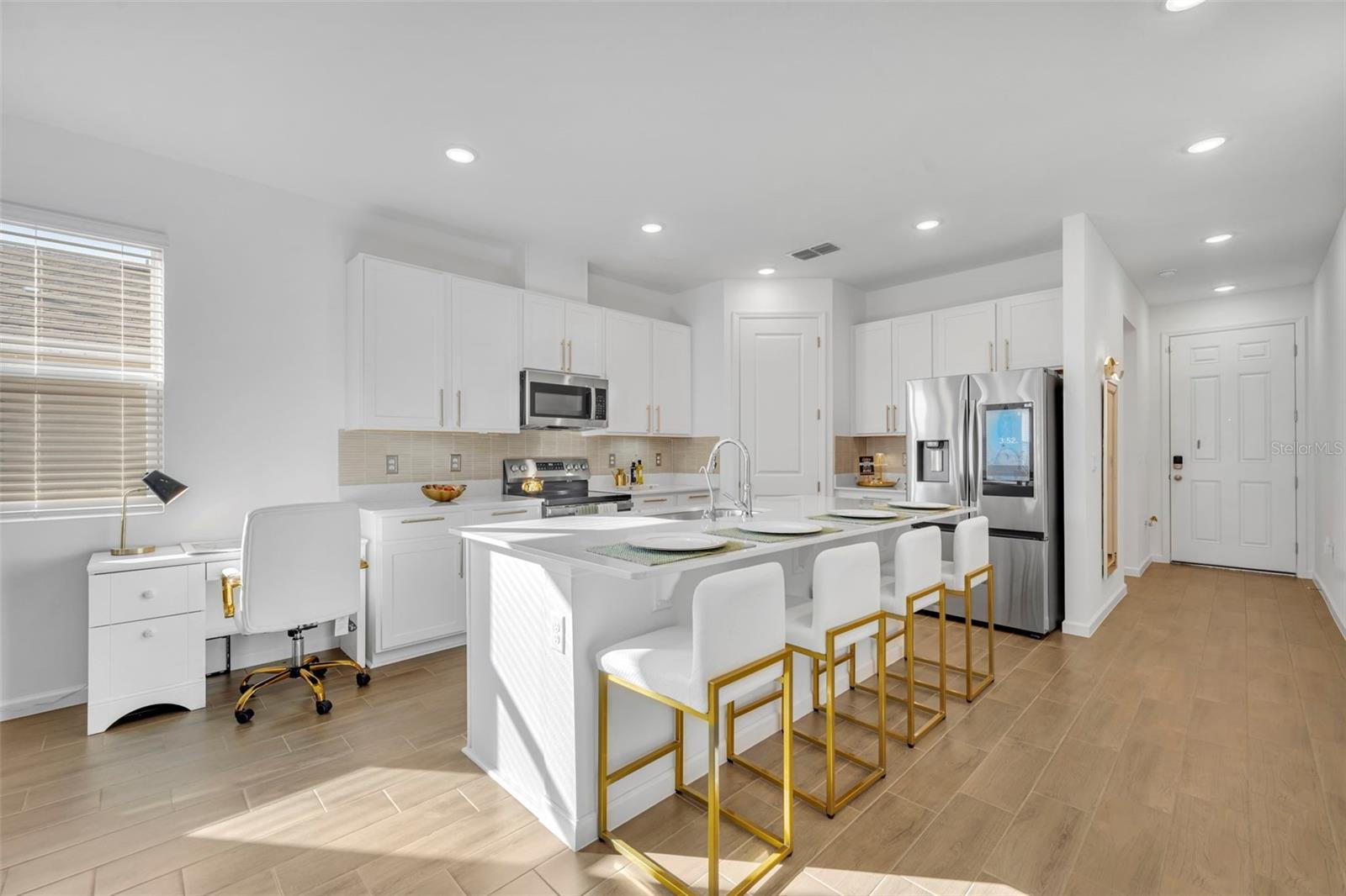 1110 OLIVINE AVE, DUNDEE, FL, 33838