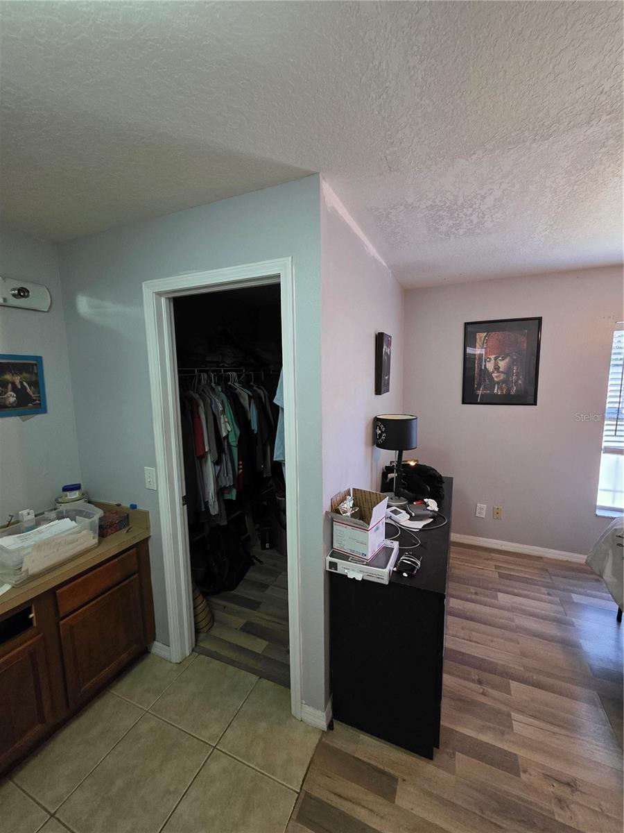 8725 N 13TH ST, TAMPA, FL, 33604