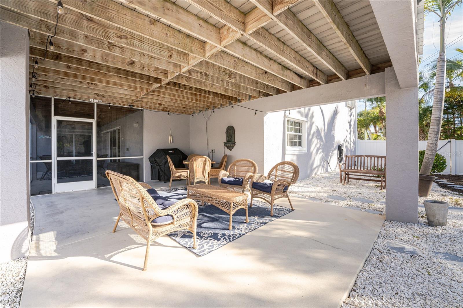 2845 N BEACH RD, ENGLEWOOD, FL, 34223