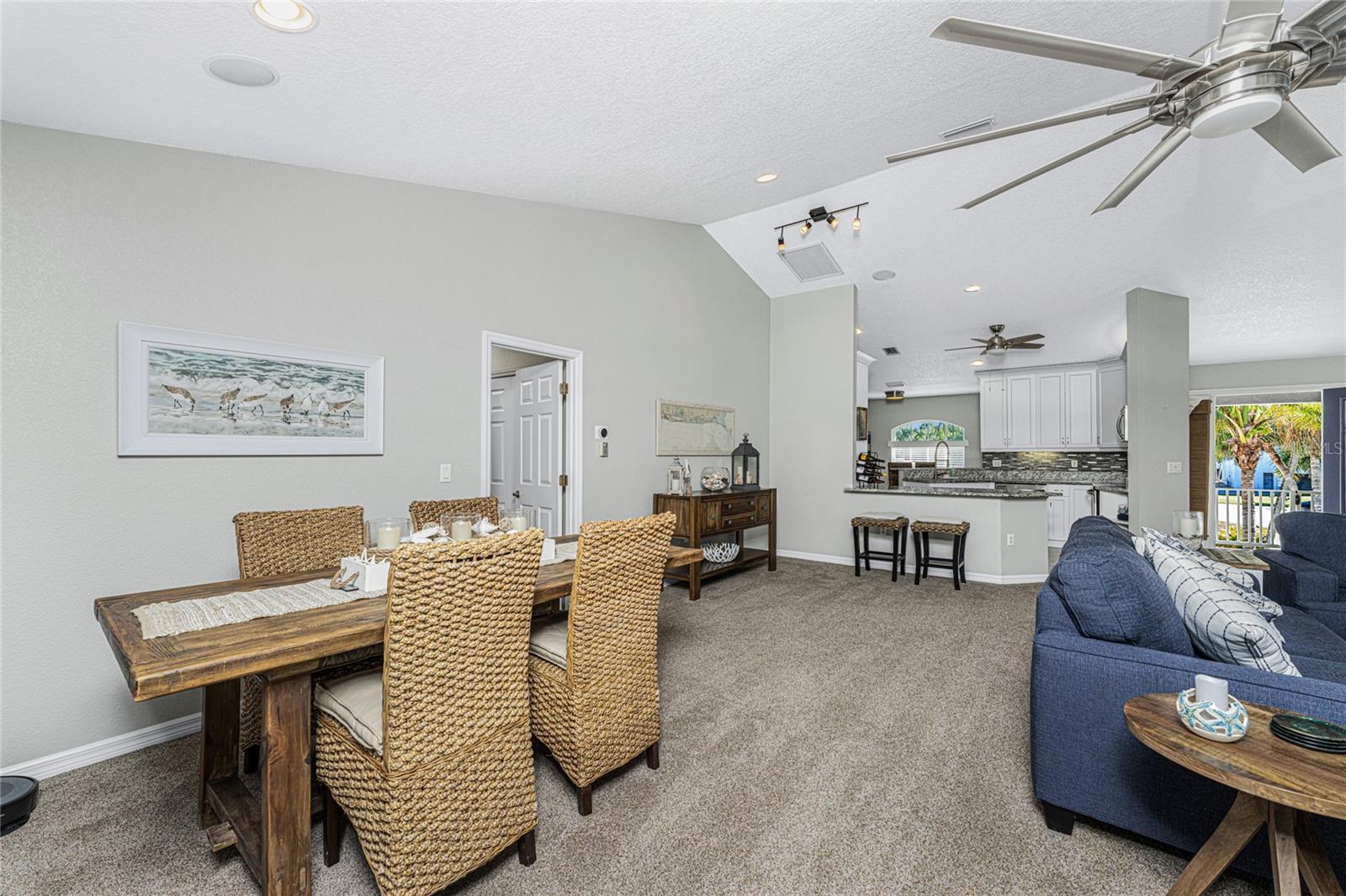 2845 N BEACH RD, ENGLEWOOD, FL, 34223