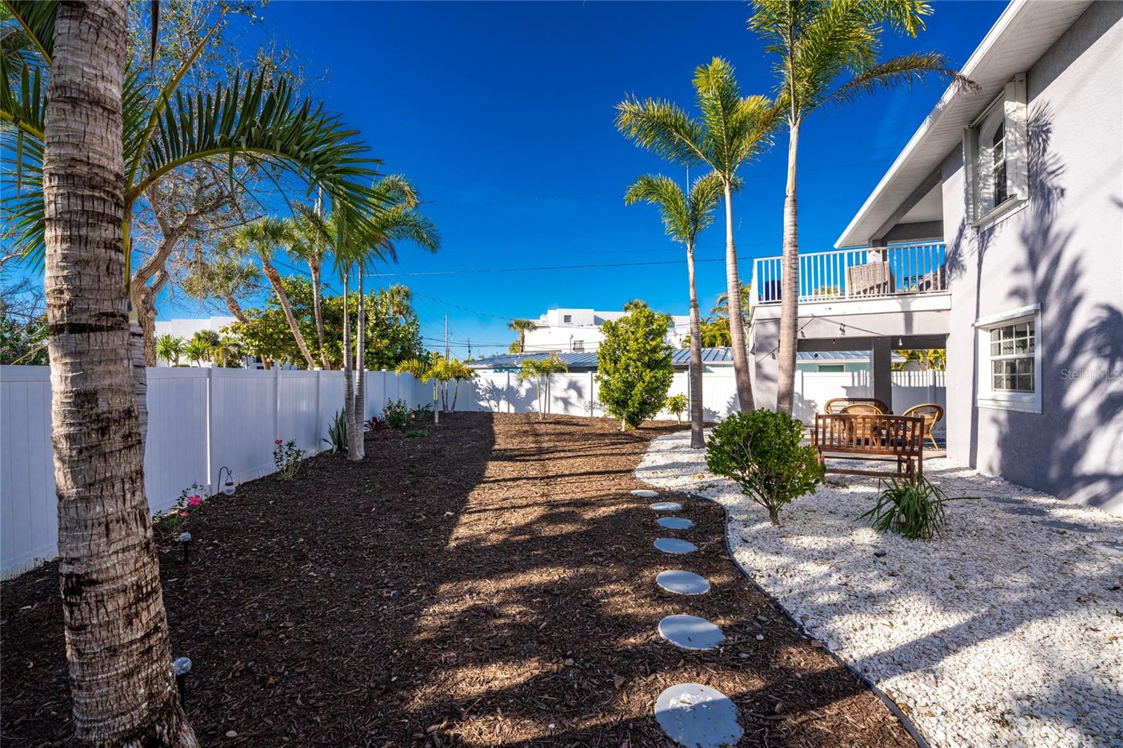 2845 N BEACH RD, ENGLEWOOD, FL, 34223