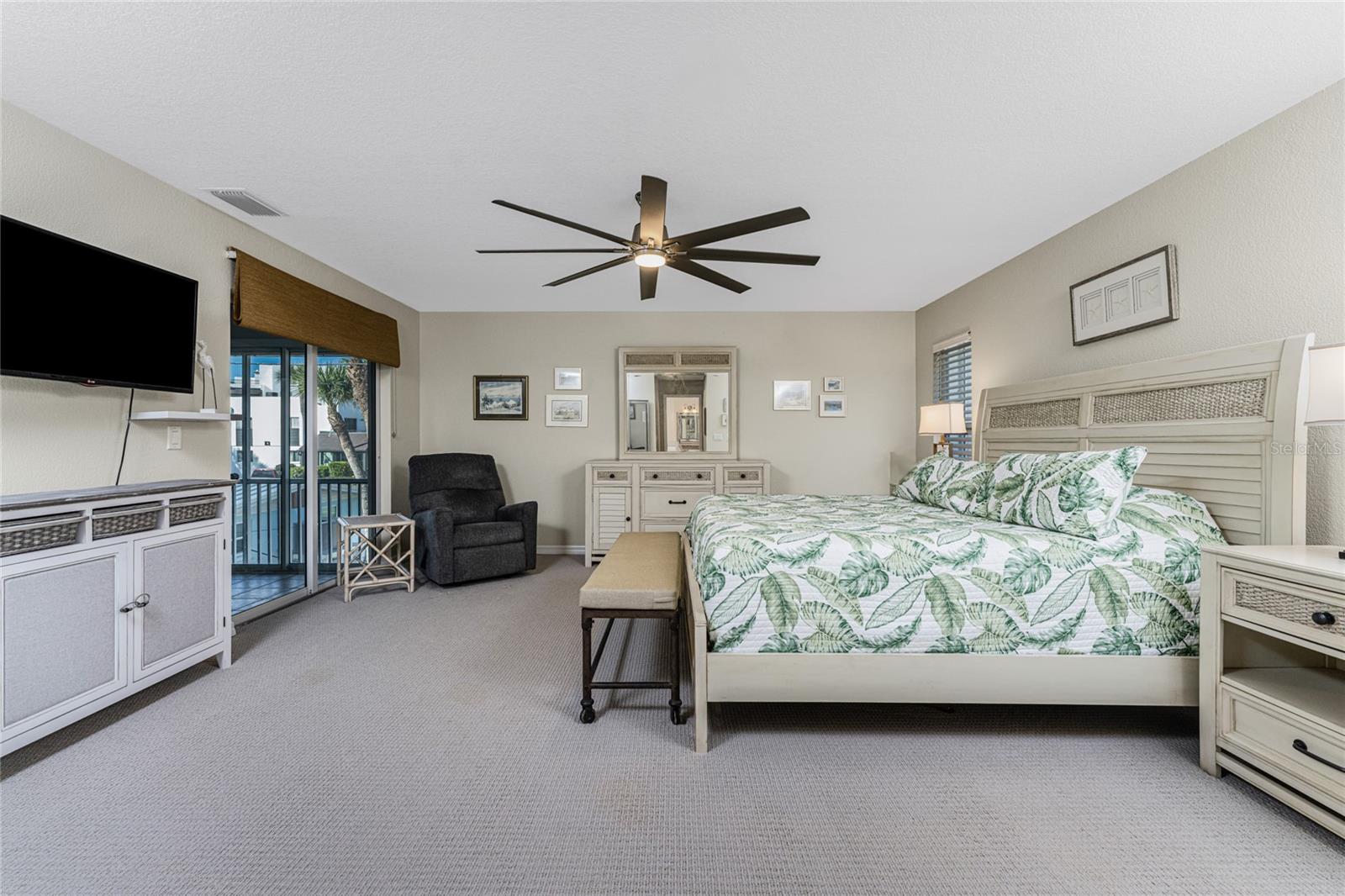 2845 N BEACH RD, ENGLEWOOD, FL, 34223