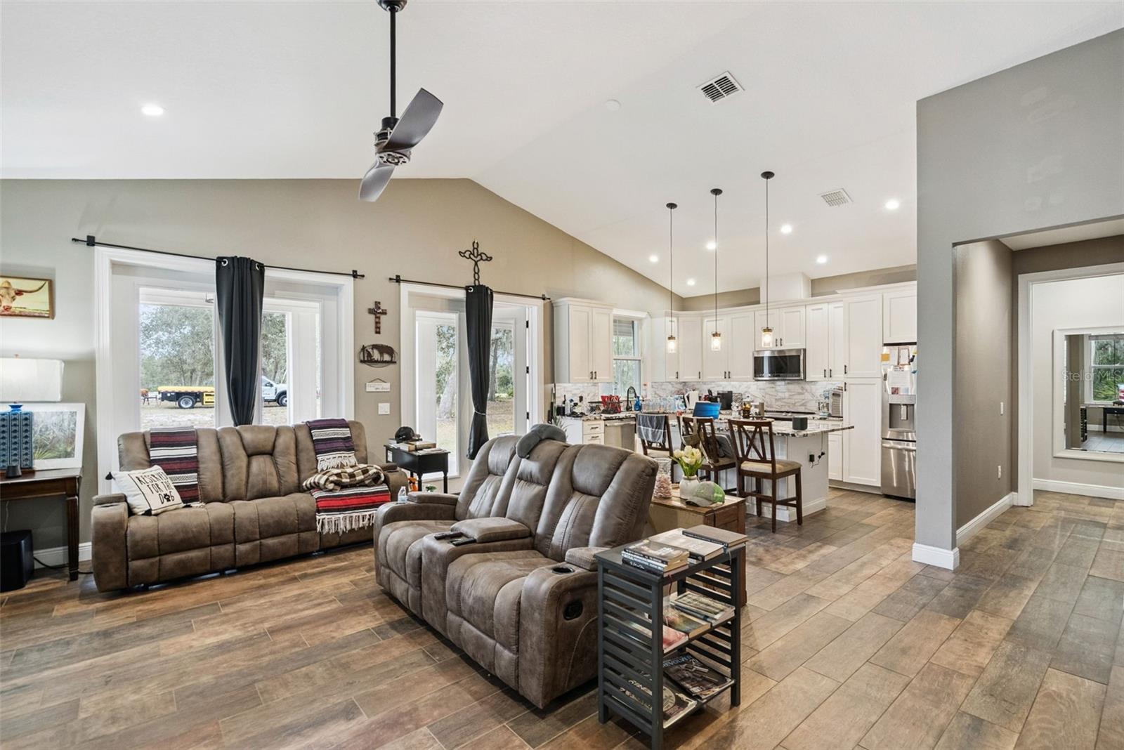 160 LUSH LN, DELTONA, FL, 32738