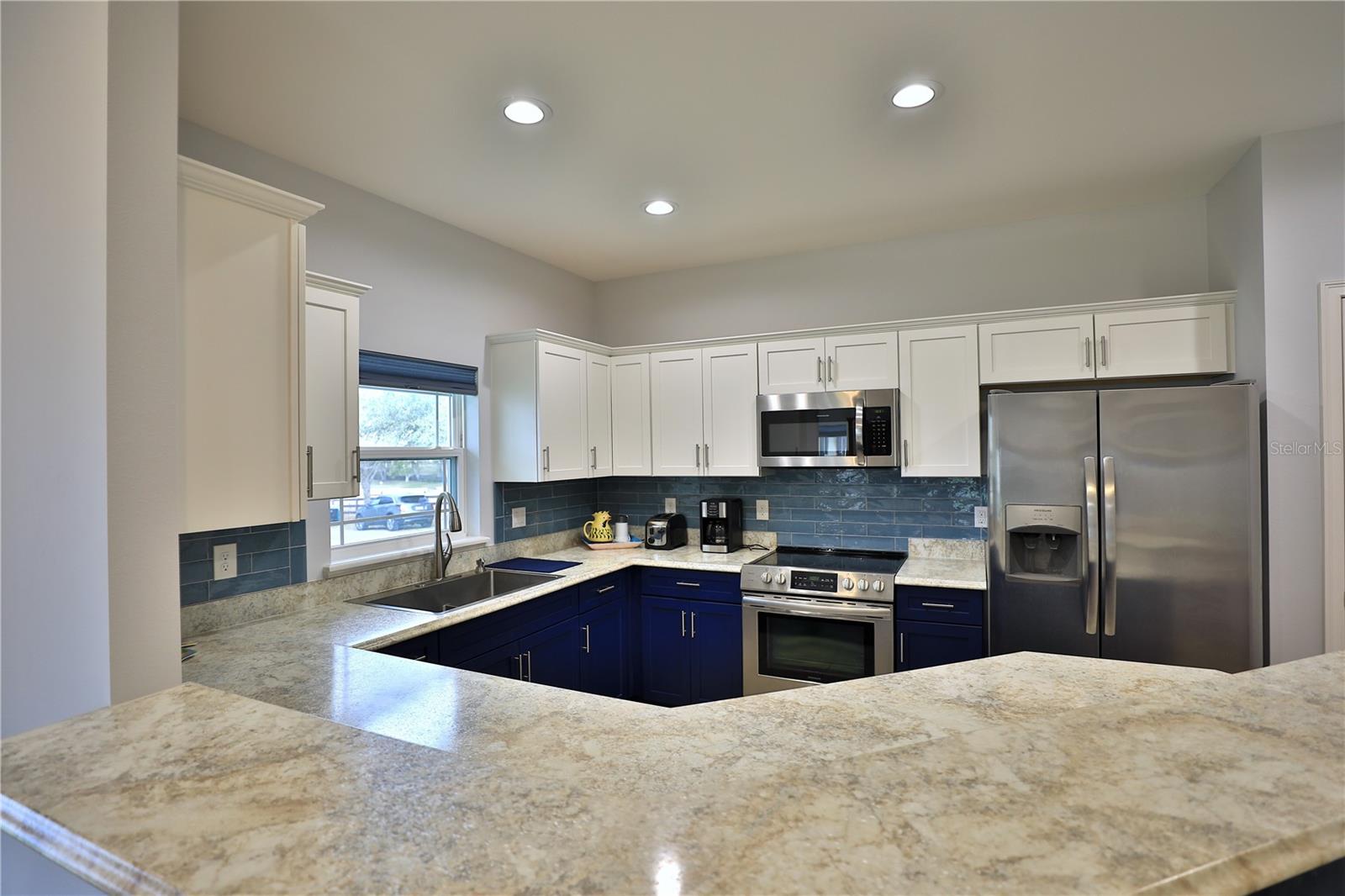 OM717931 Property Photo