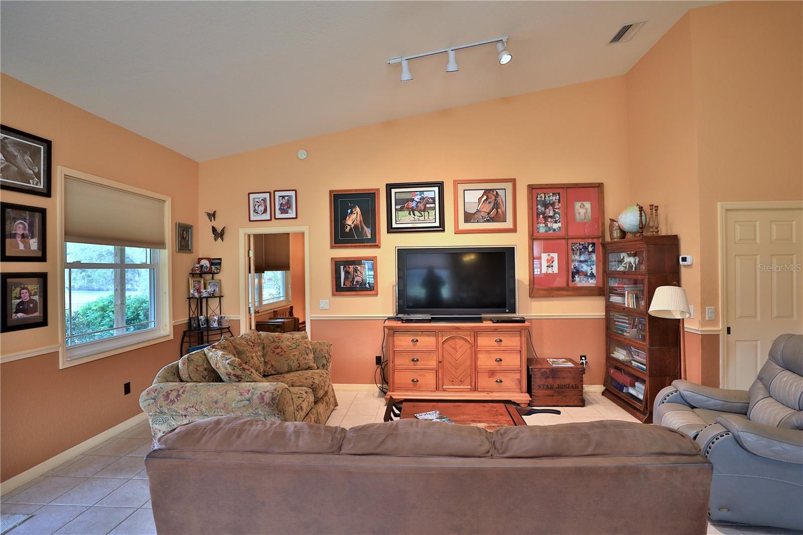 OM717931 Property Photo