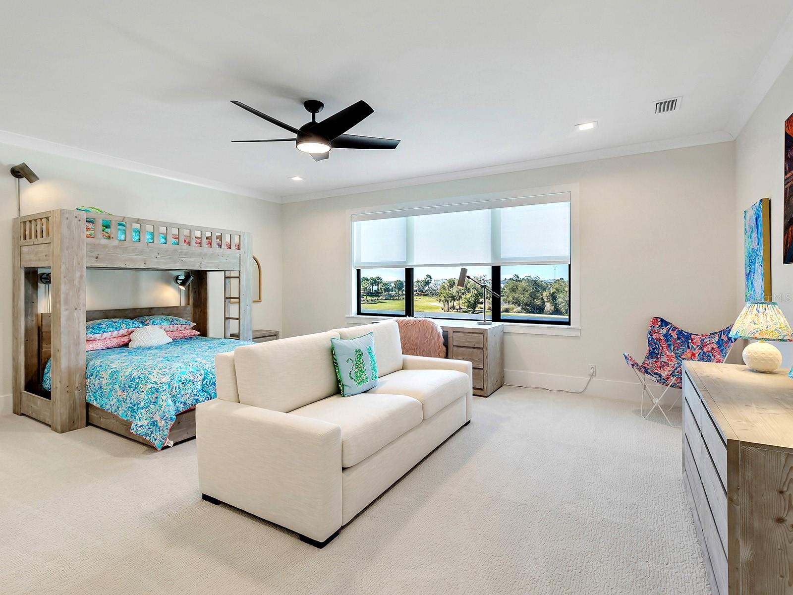 A4680935 Property Photo