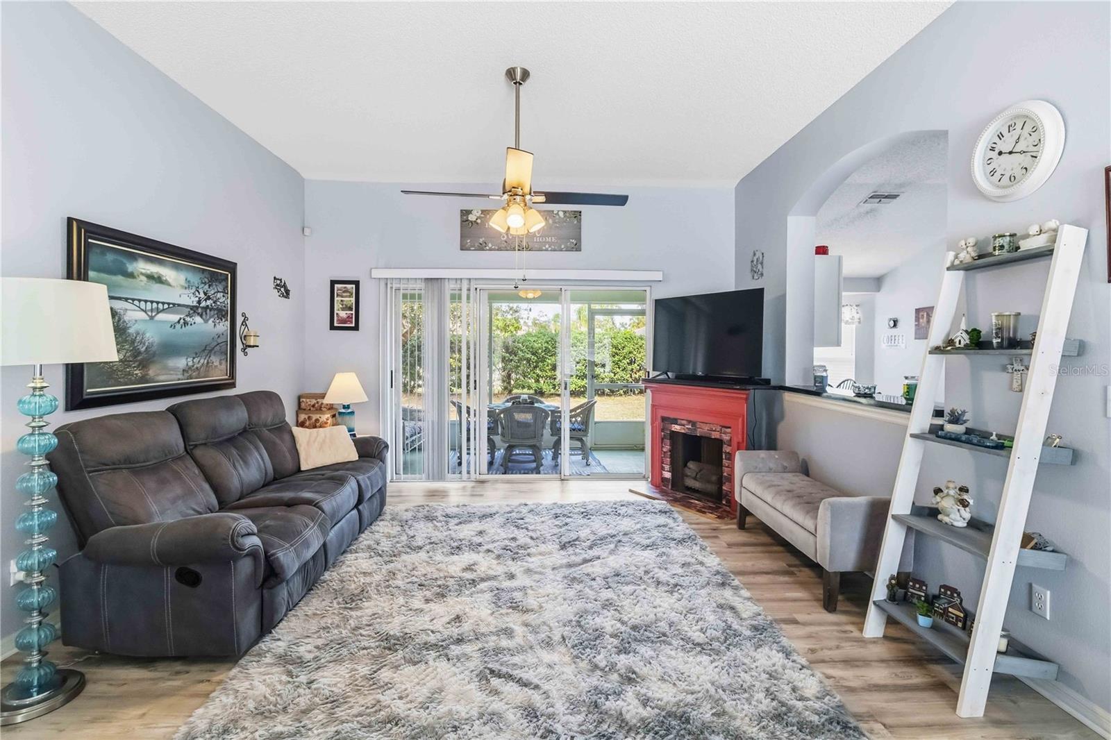 2447 E DEL WEBB BLVD, SUN CITY CENTER, FL, 33573