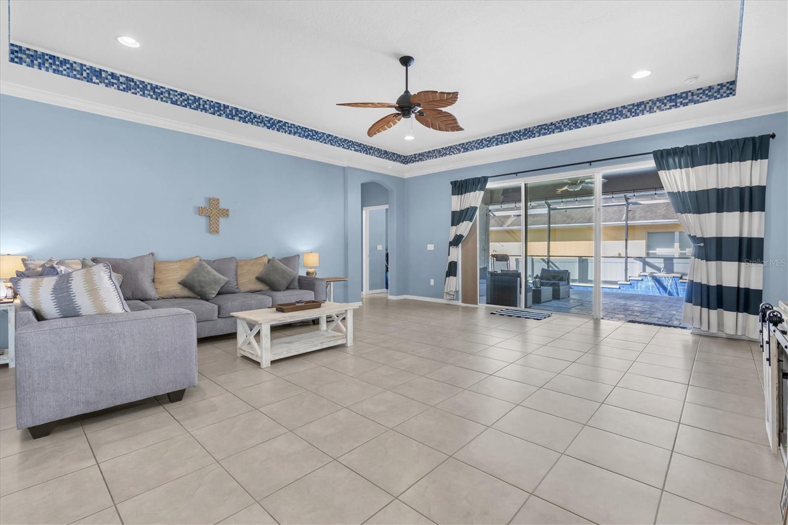 10223 CARAWAY SPICE AVE, RIVERVIEW, FL, 33578