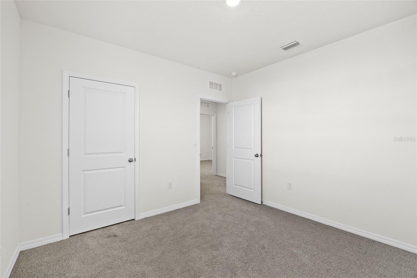 9176 FORGE BREEZE LOOP, WESLEY CHAPEL, FL, 33545