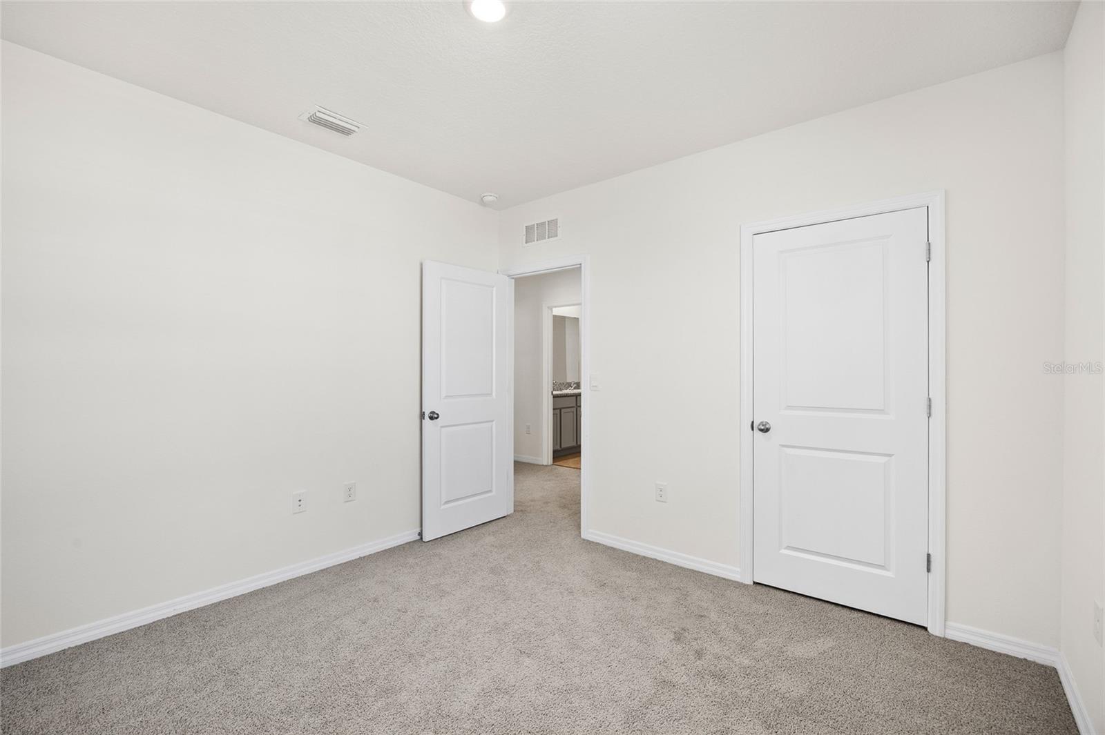 9176 FORGE BREEZE LOOP, WESLEY CHAPEL, FL, 33545