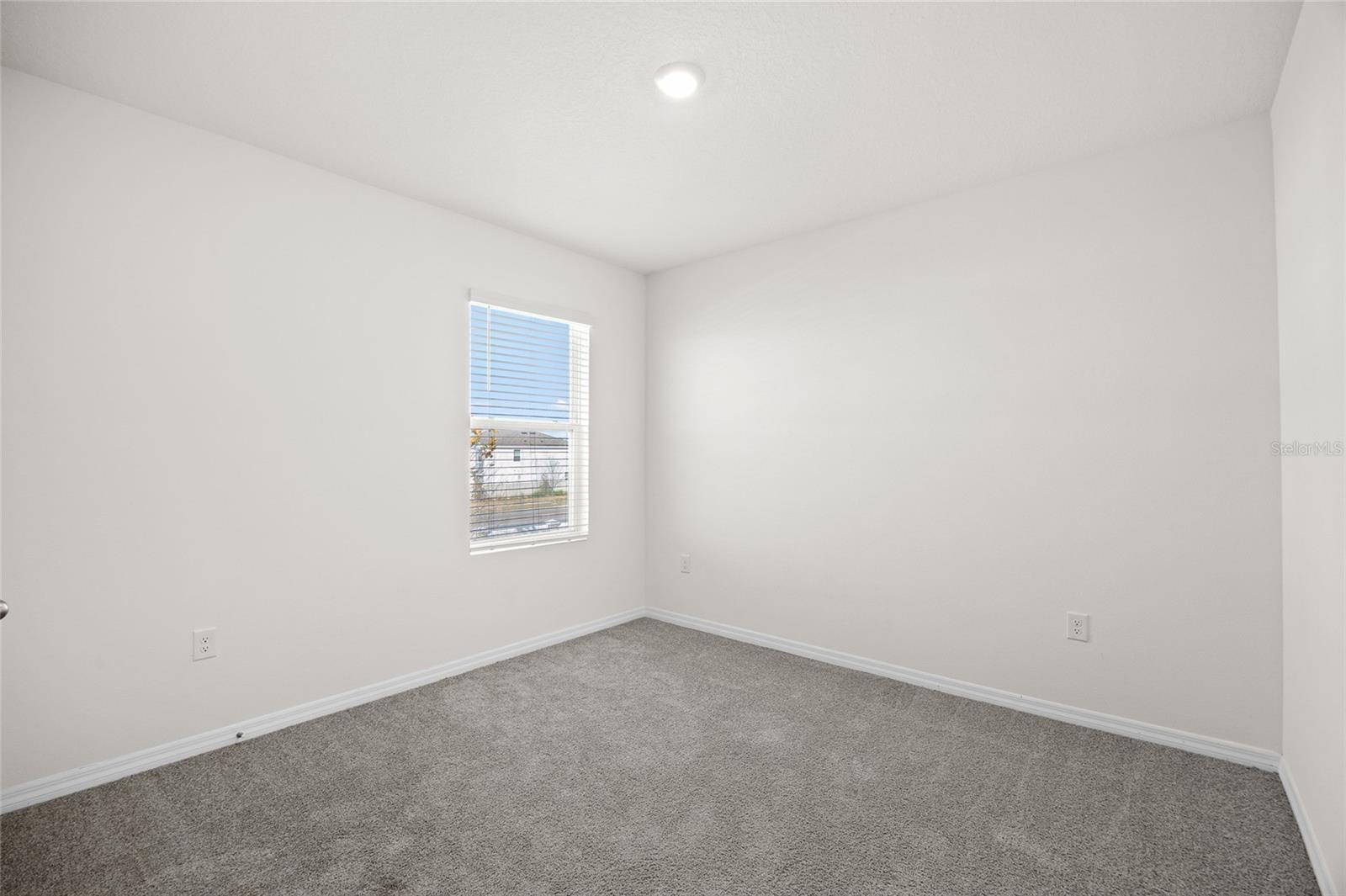 9176 FORGE BREEZE LOOP, WESLEY CHAPEL, FL, 33545