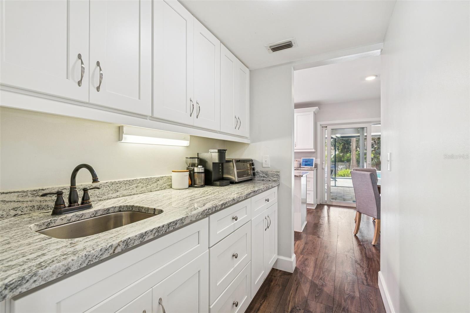 11713 PHOENIX CIR, TAMPA, FL, 33618