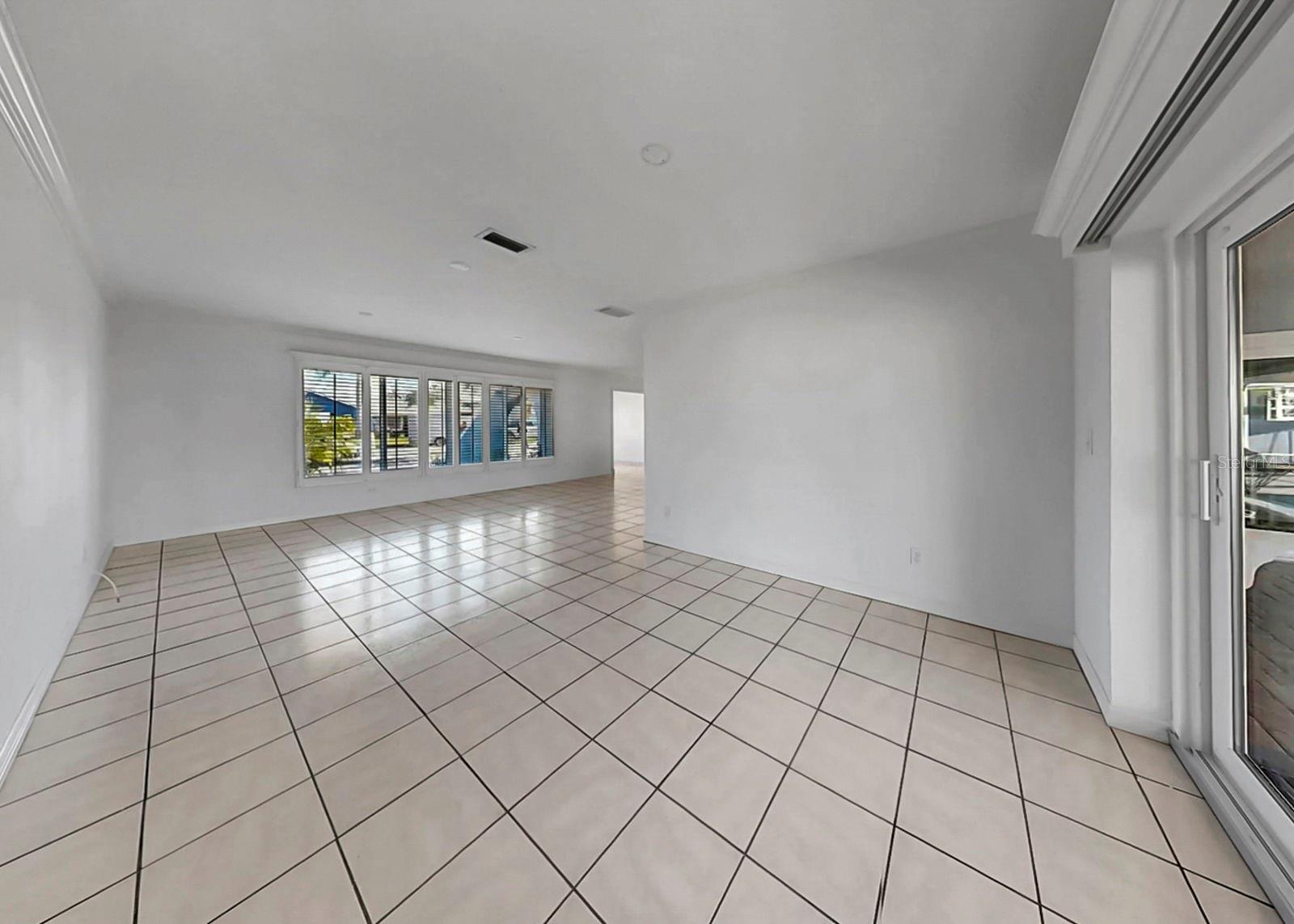 6344 COTTONWOOD LN, APOLLO BEACH, FL, 33572