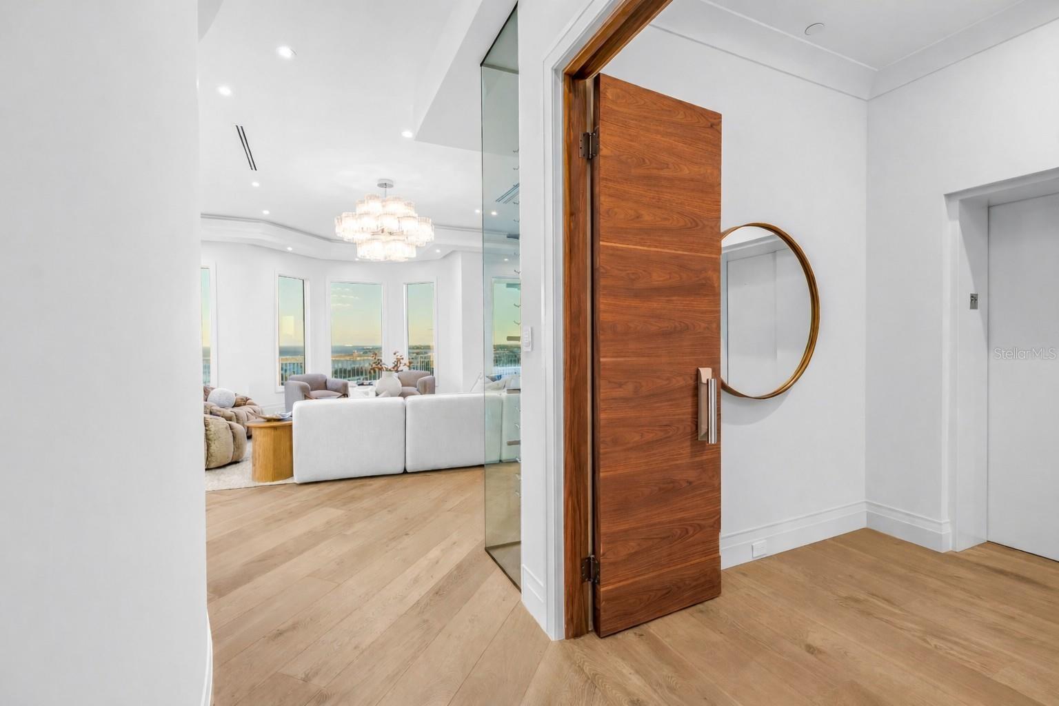 TB8471709 Property Photo