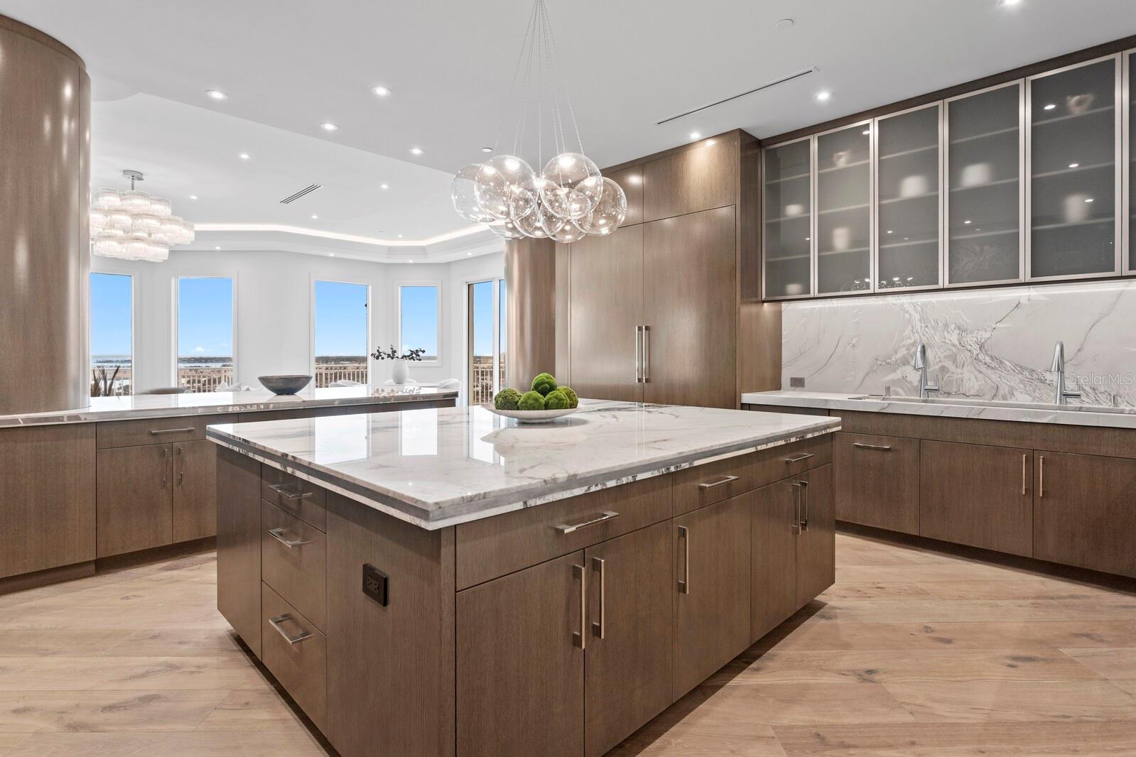 TB8471709 Property Photo