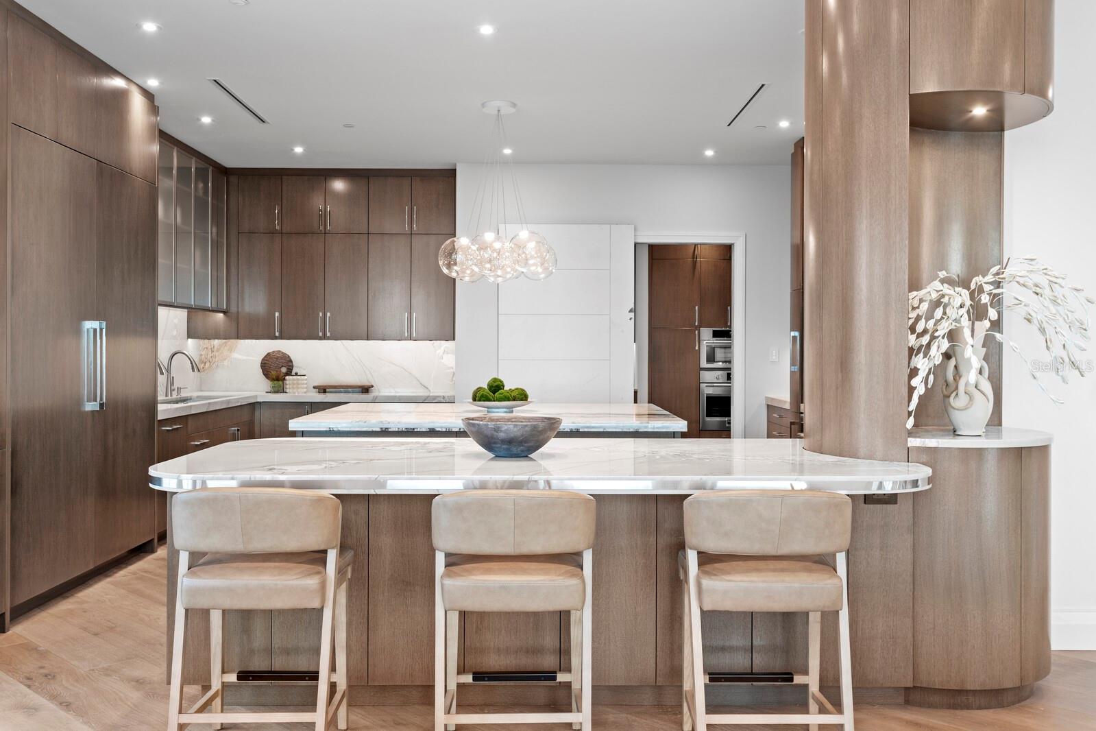 TB8471709 Property Photo