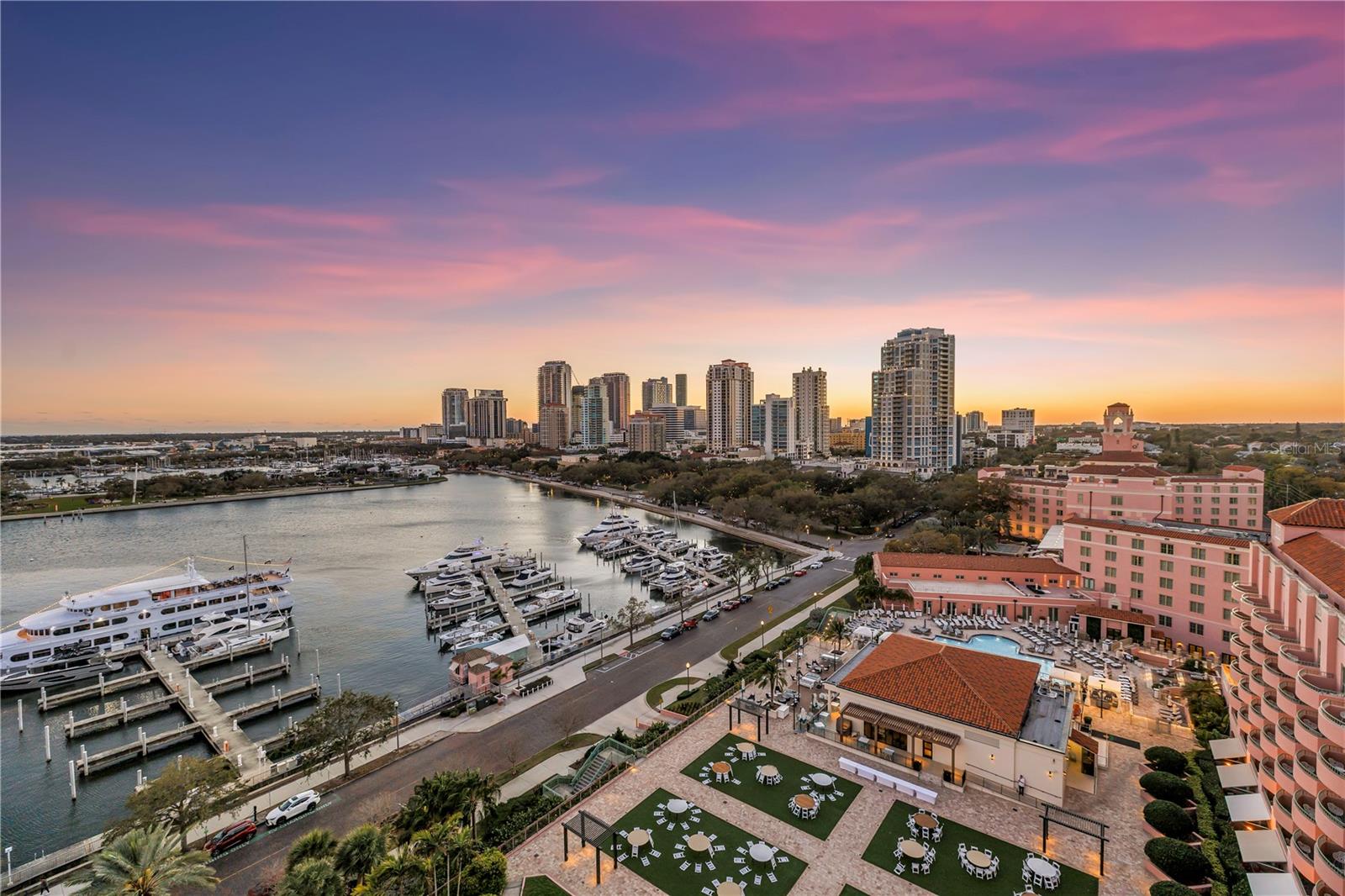 TB8471709 Property Photo