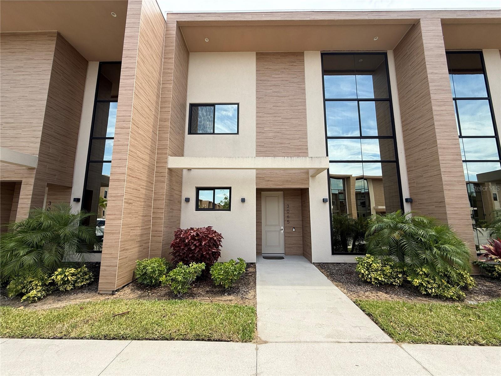 3065 ROCKEFELLER WAY, KISSIMMEE, FL, 34747