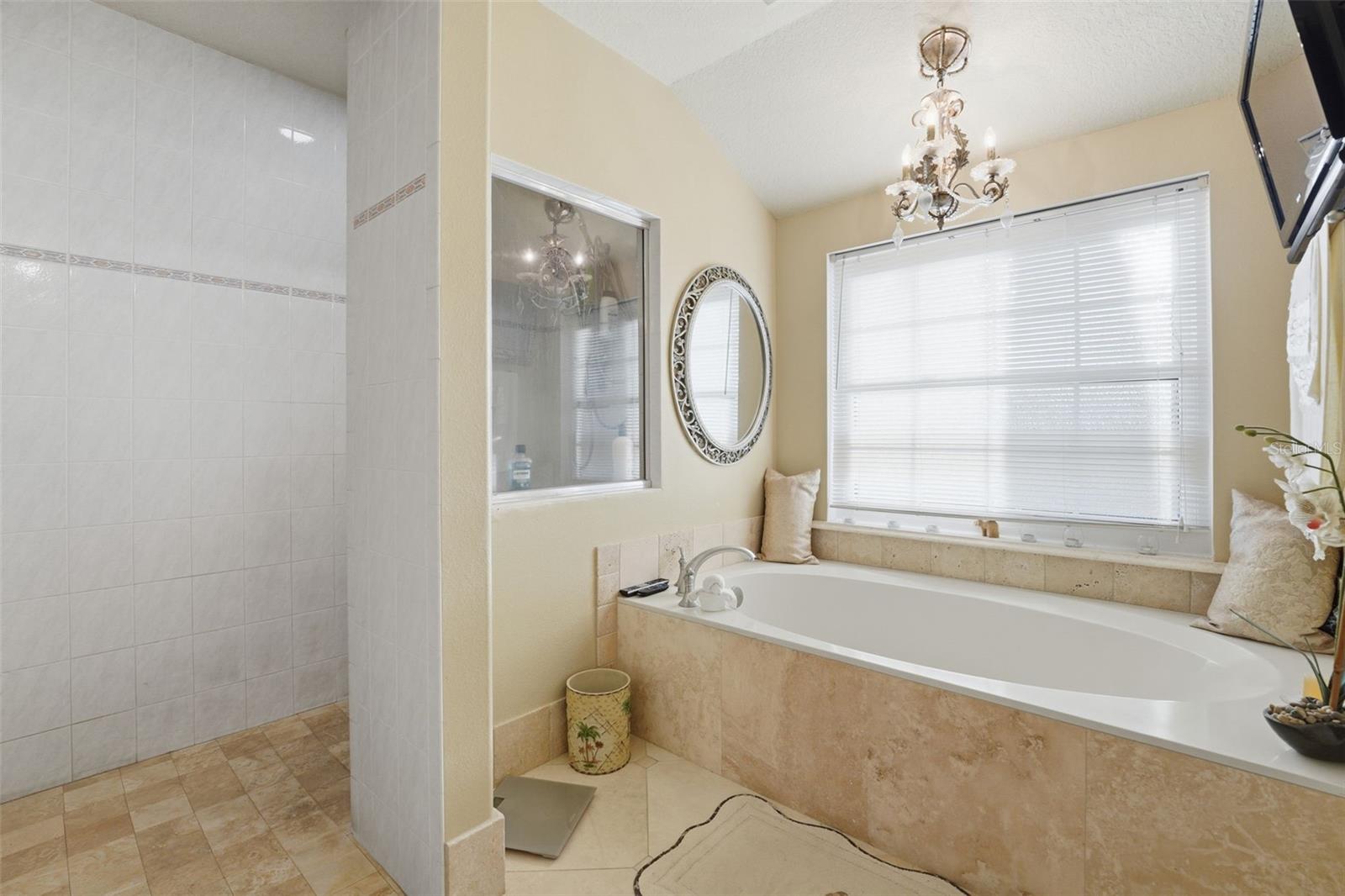 2304 GOYA DR, NOKOMIS, FL, 34275