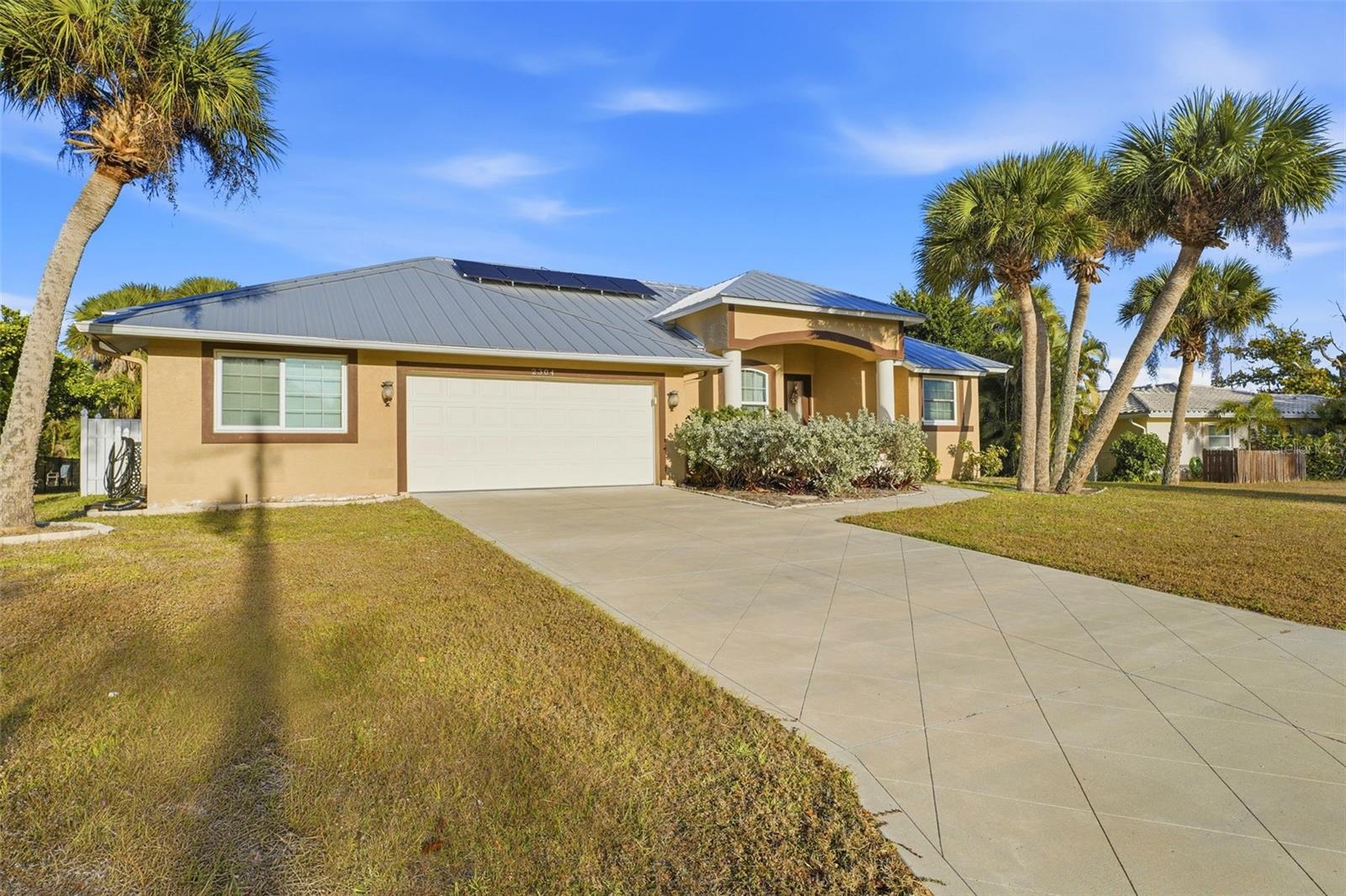 2304 GOYA DR, NOKOMIS, FL, 34275