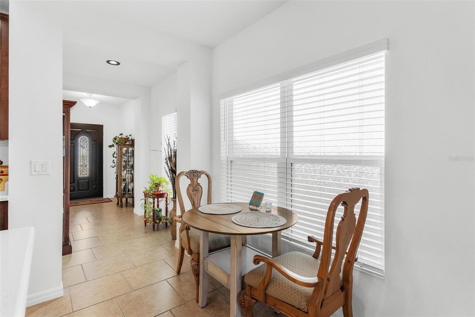 2032 SLOANS OUTLOOK DR, GROVELAND, FL, 34736